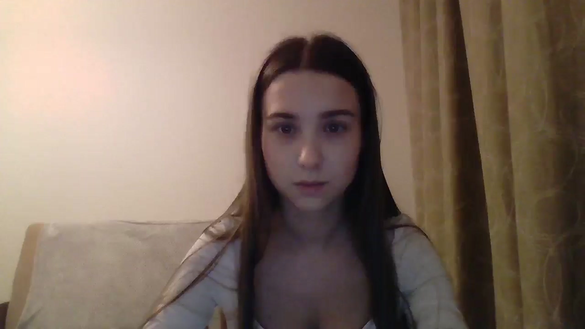 Gallery image thumbnail from ElariaVee's myfreecams stream on, 10/21/2025, 18:03 image 4 of 20