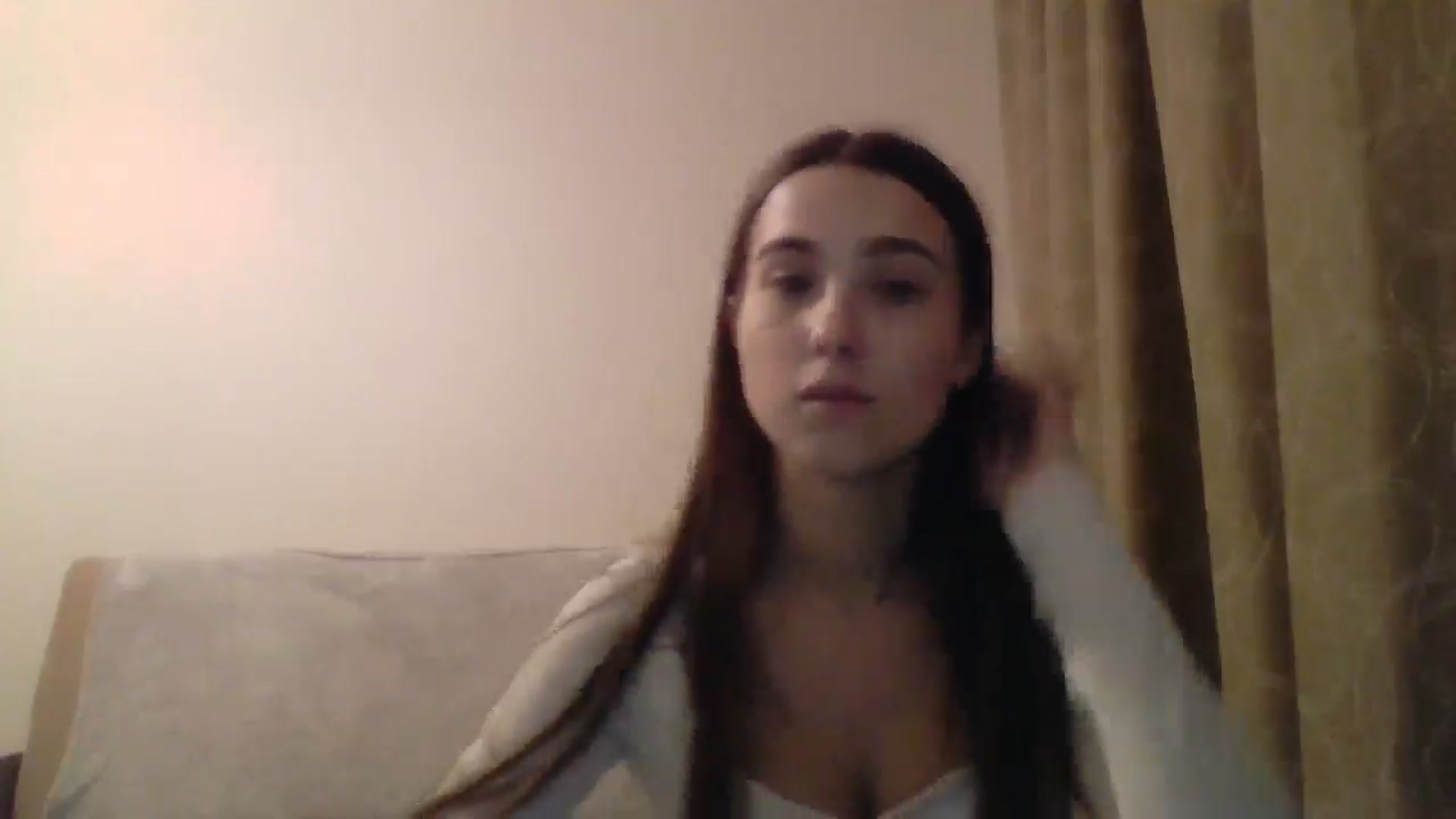 Gallery image thumbnail from ElariaVee's myfreecams stream on, 10/21/2025, 18:28 image 4 of 20