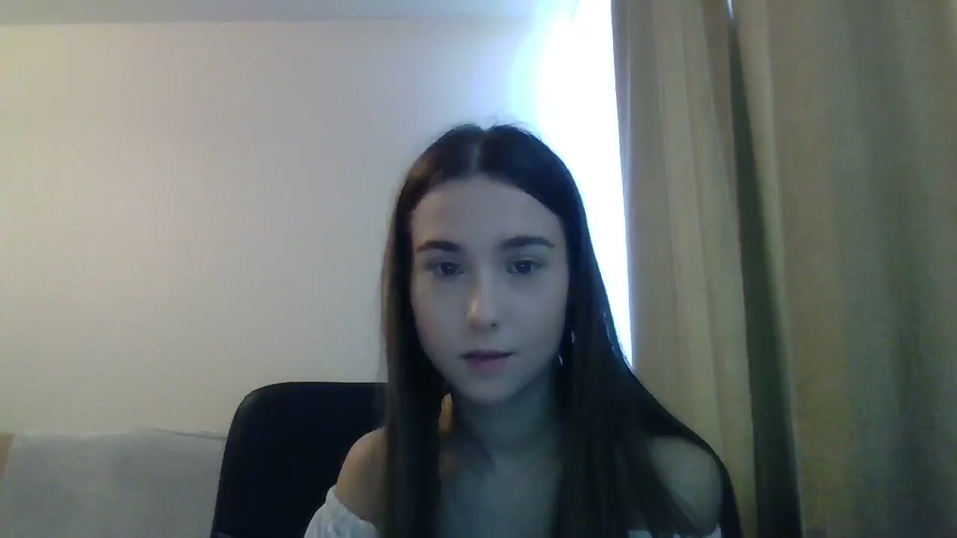 Gallery image thumbnail from ElariaVee's myfreecams stream on, 10/27/2025, 11:40 image 18 of 20