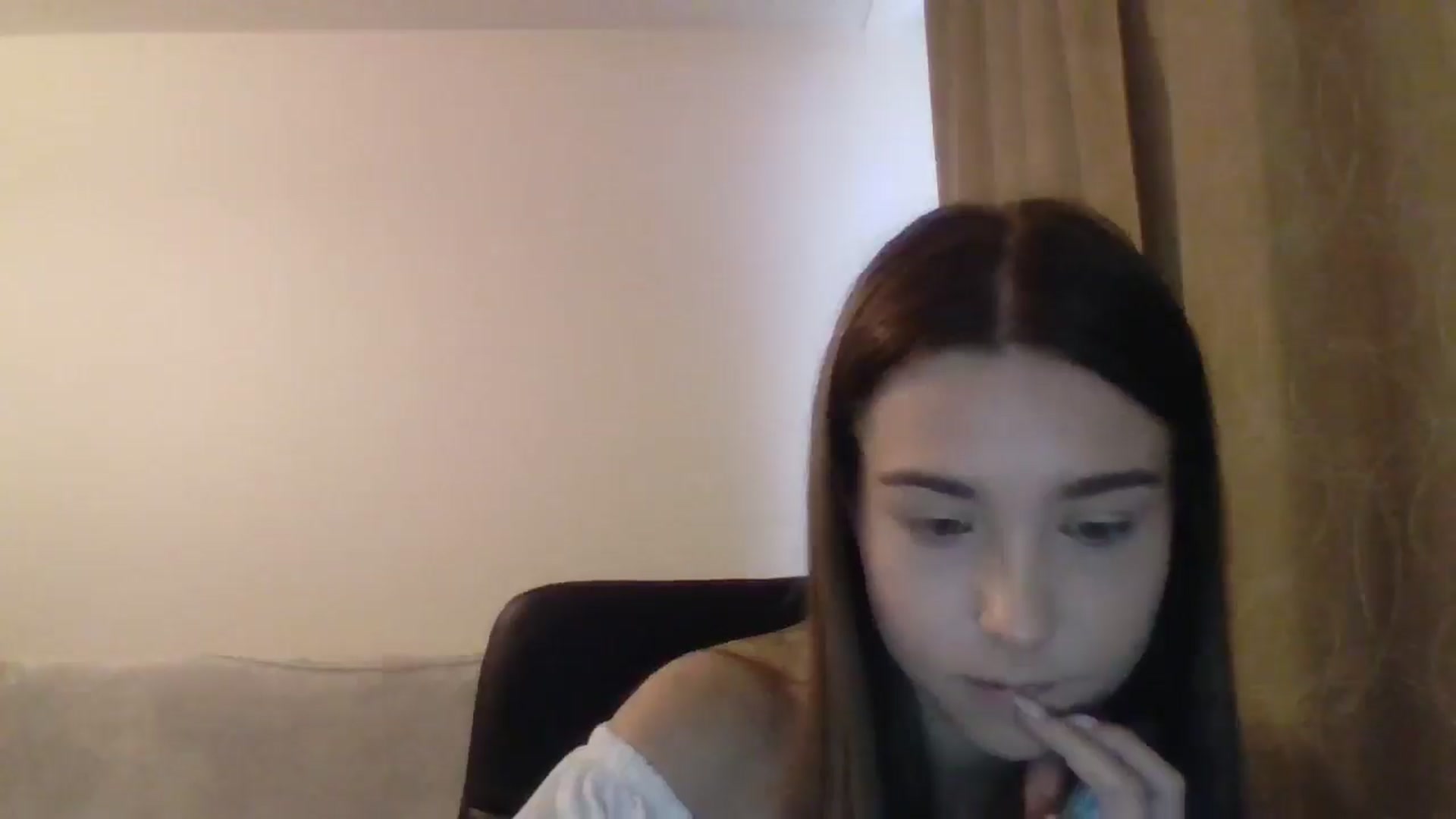 Gallery image thumbnail from ElariaVee's myfreecams stream on, 10/27/2025, 13:34 image 20 of 20