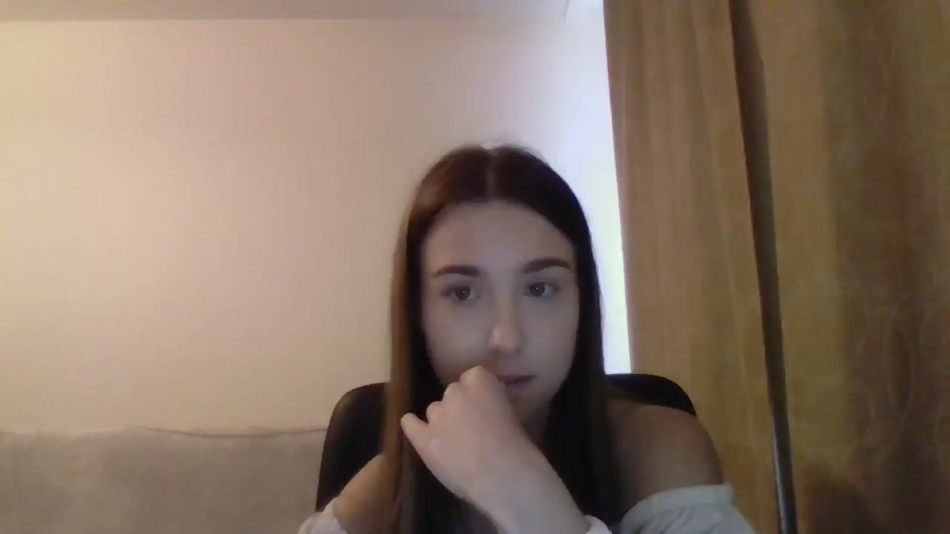 Gallery image thumbnail from ElariaVee's myfreecams stream on, 10/27/2025, 13:34 image 19 of 20