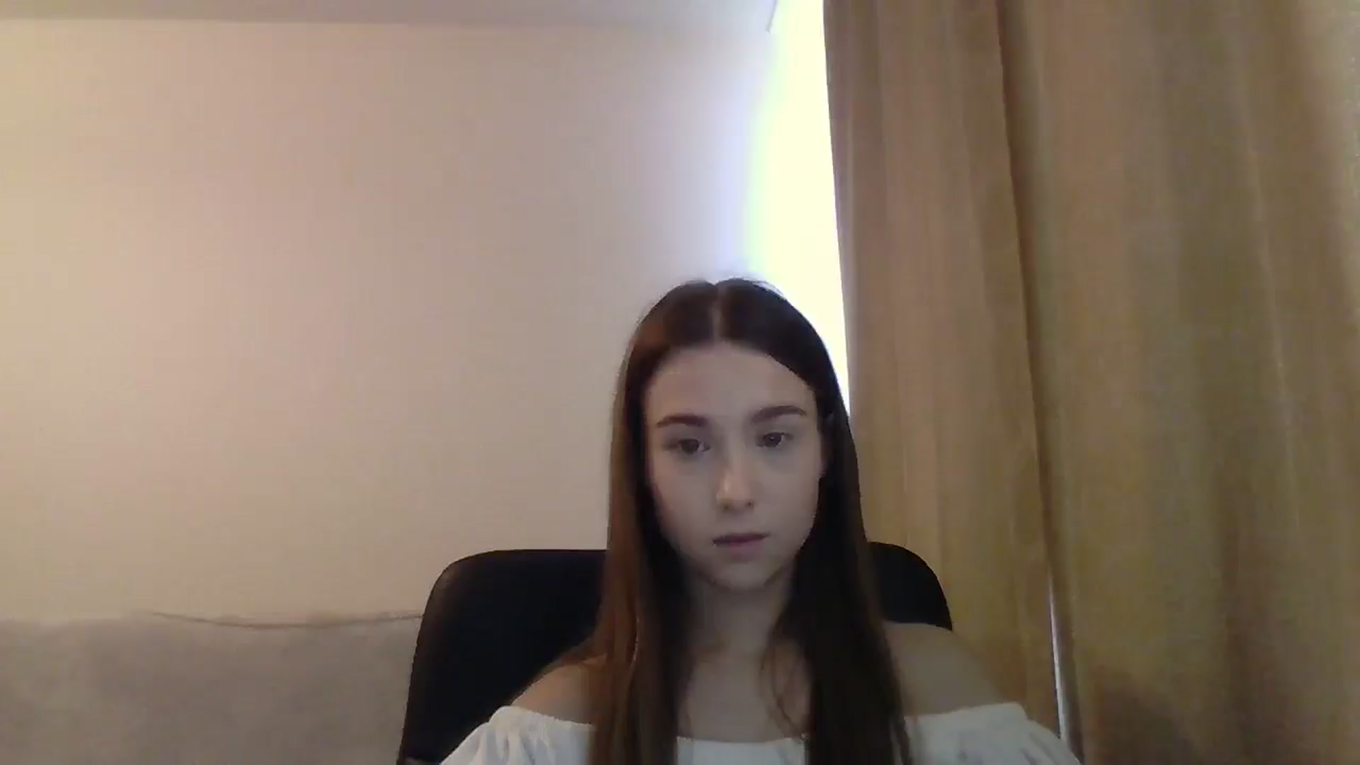 Gallery image thumbnail from ElariaVee's myfreecams stream on, 10/27/2025, 13:34 image 16 of 20