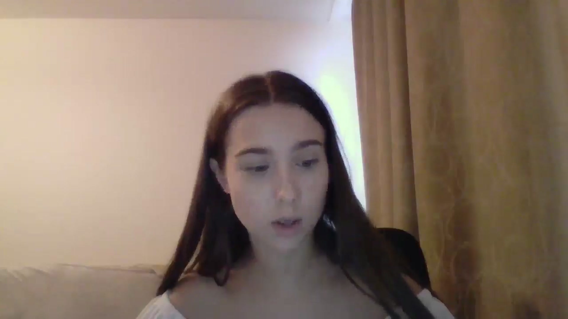 Gallery image thumbnail from ElariaVee's myfreecams stream on, 10/30/2025, 13:57 image 18 of 20