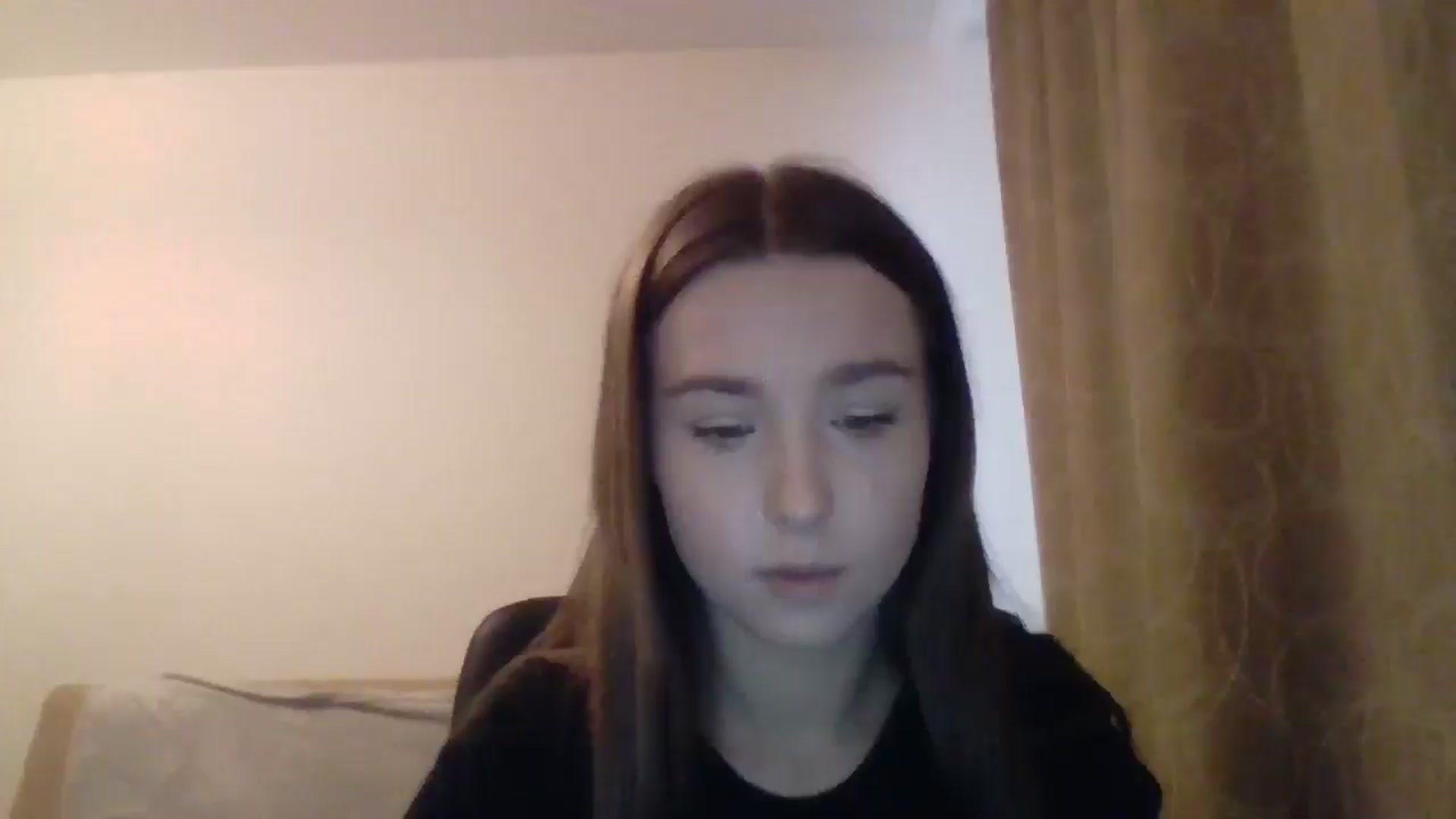 Gallery image thumbnail from ElariaVee's myfreecams stream on, 10/31/2025, 13:53 image 16 of 20