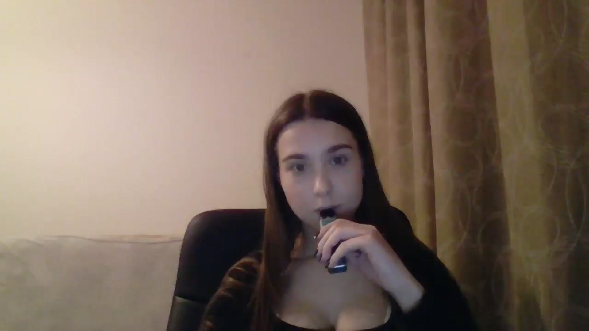 Gallery image thumbnail from ElariaVee's myfreecams stream on, 11/01/2025, 15:08 image 10 of 20