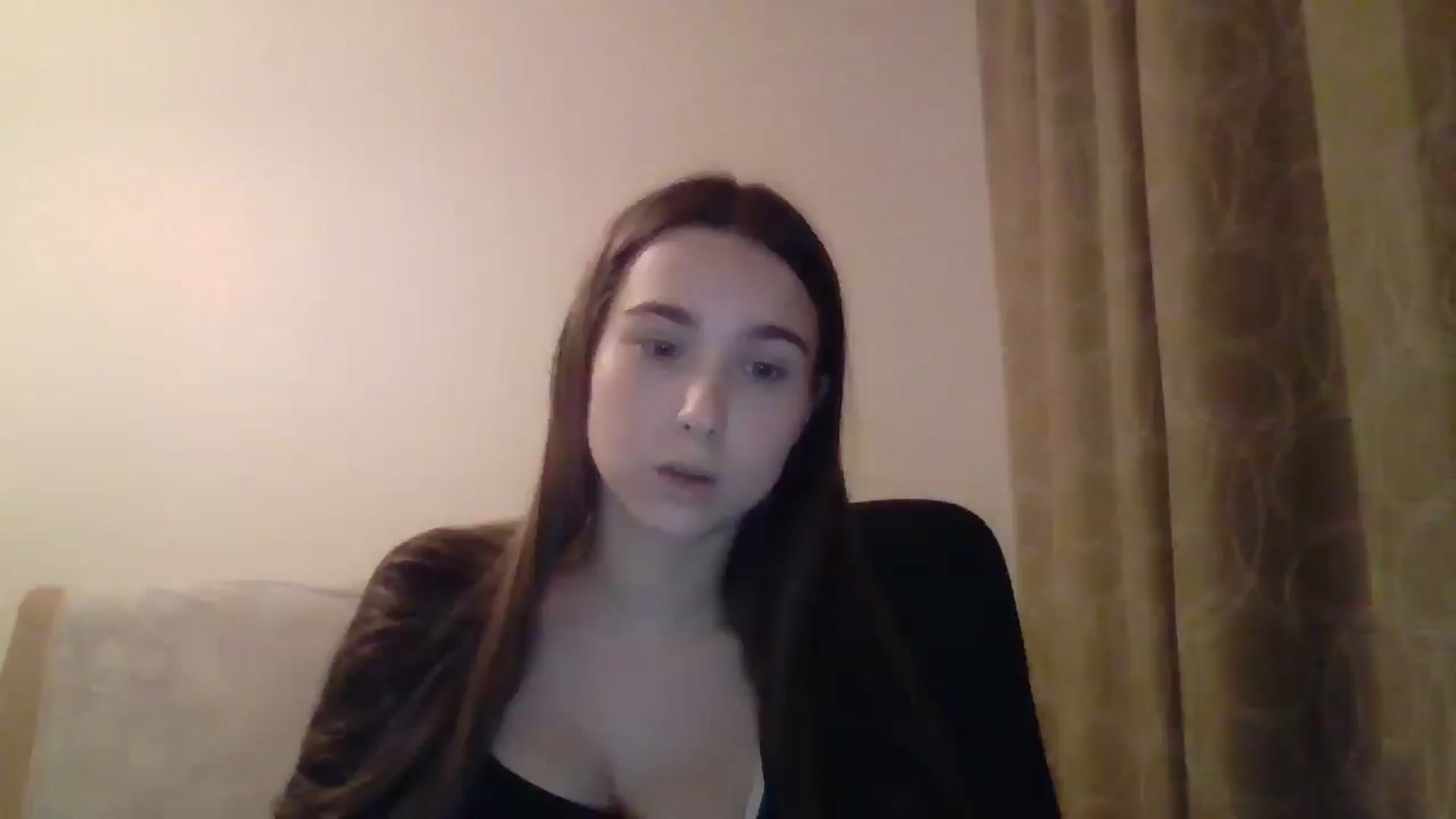 Gallery image thumbnail from ElariaVee's myfreecams stream on, 11/01/2025, 15:08 image 3 of 20