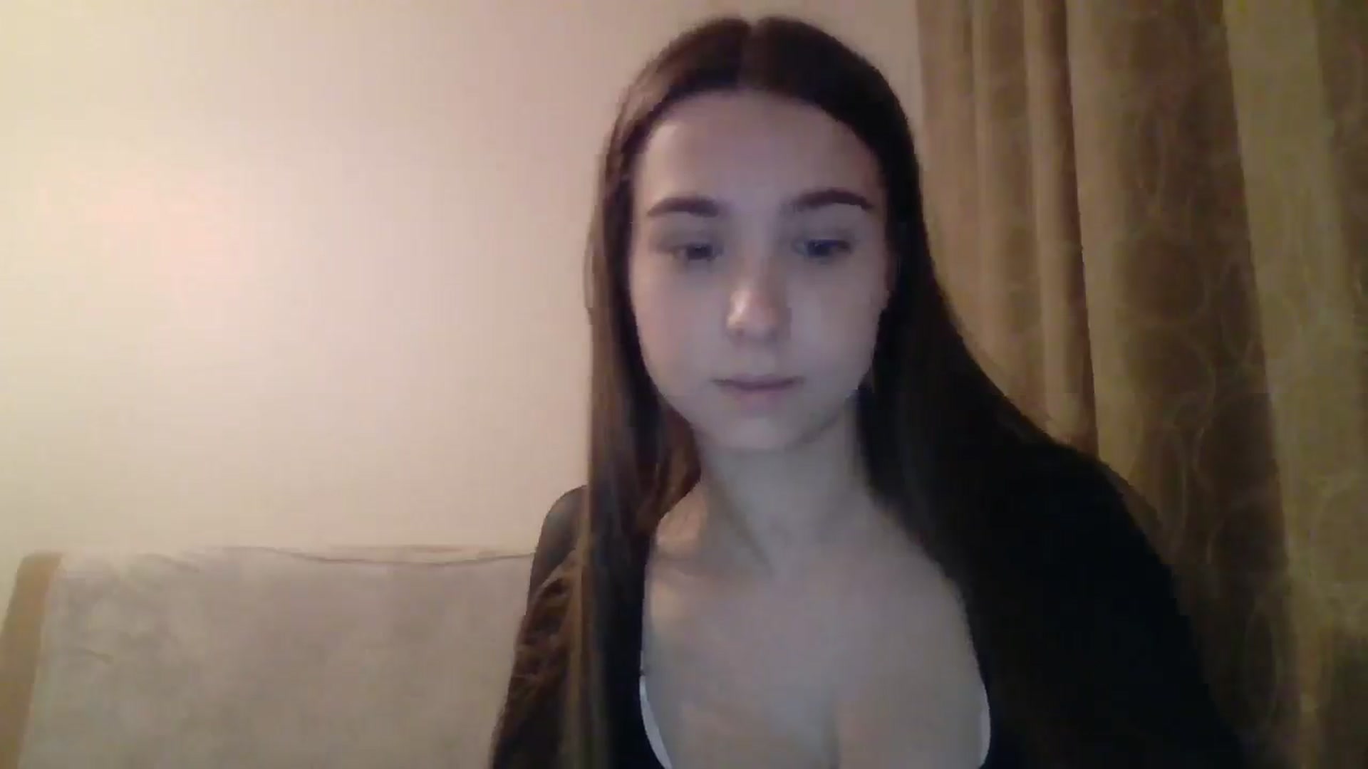 Gallery image thumbnail from ElariaVee's myfreecams stream on, 11/01/2025, 15:08 image 7 of 20