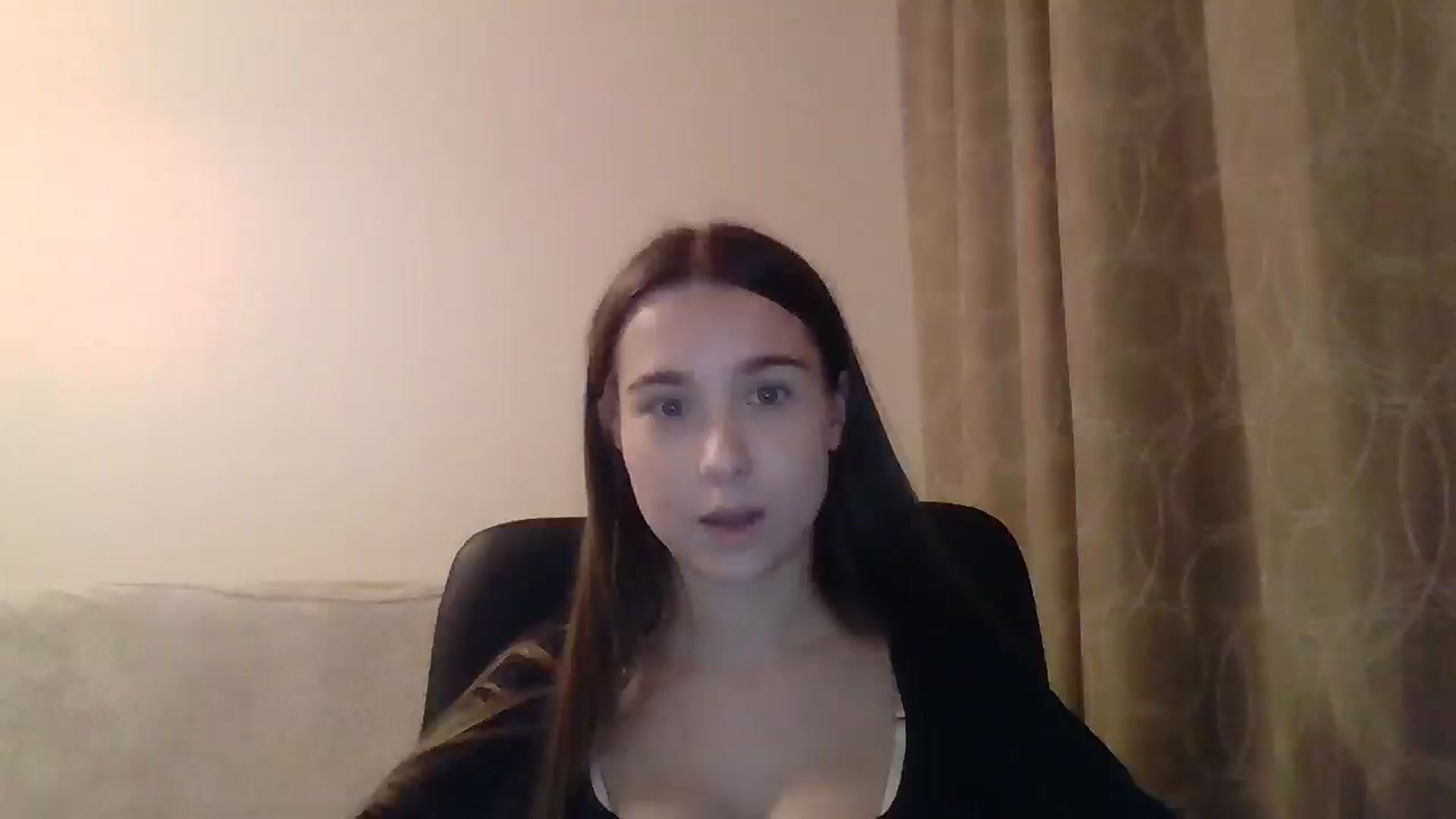 Gallery image thumbnail from ElariaVee's myfreecams stream on, 11/01/2025, 15:08 image 19 of 20