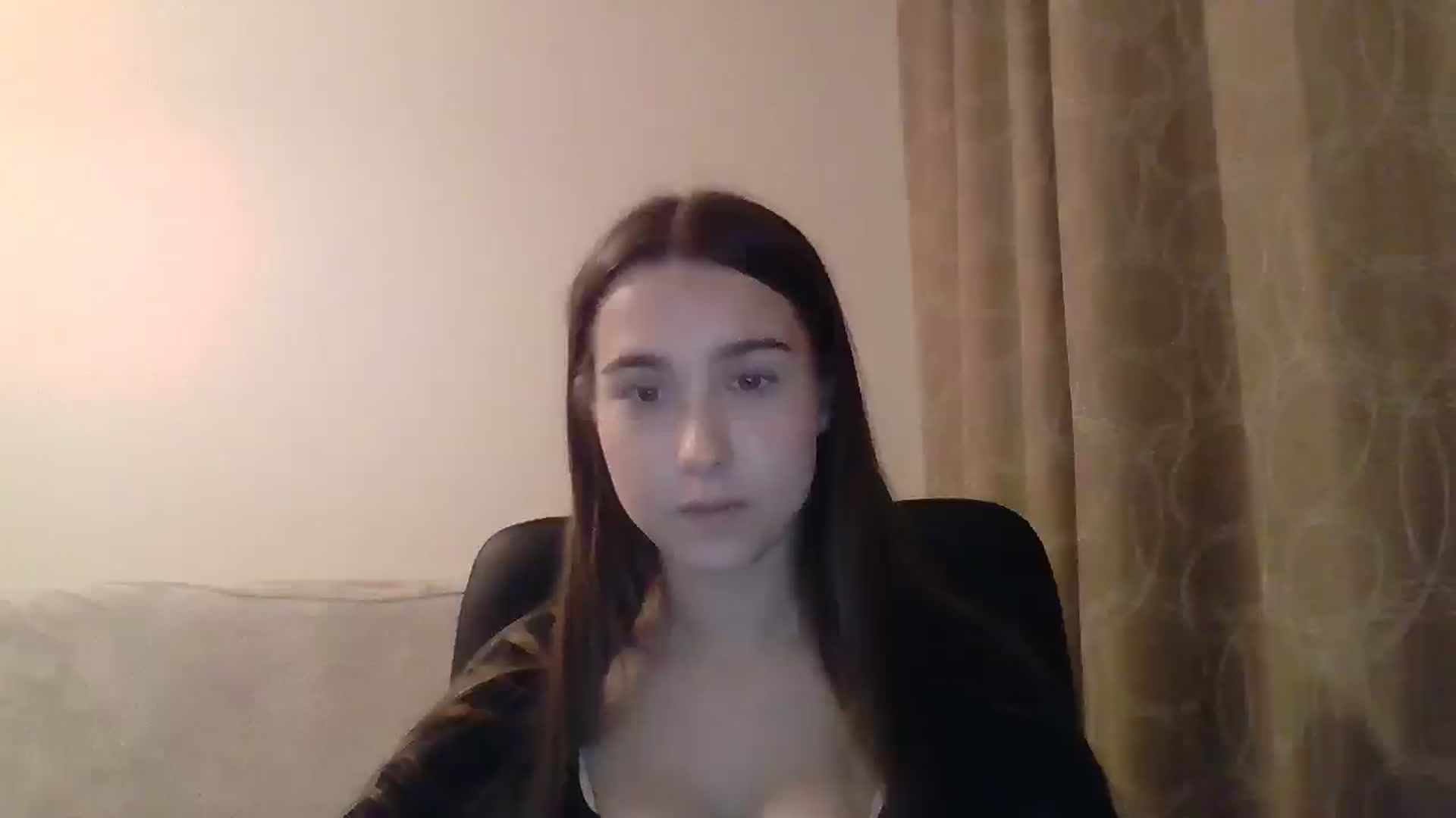 Gallery image thumbnail from ElariaVee's myfreecams stream on, 11/01/2025, 15:08 image 15 of 20