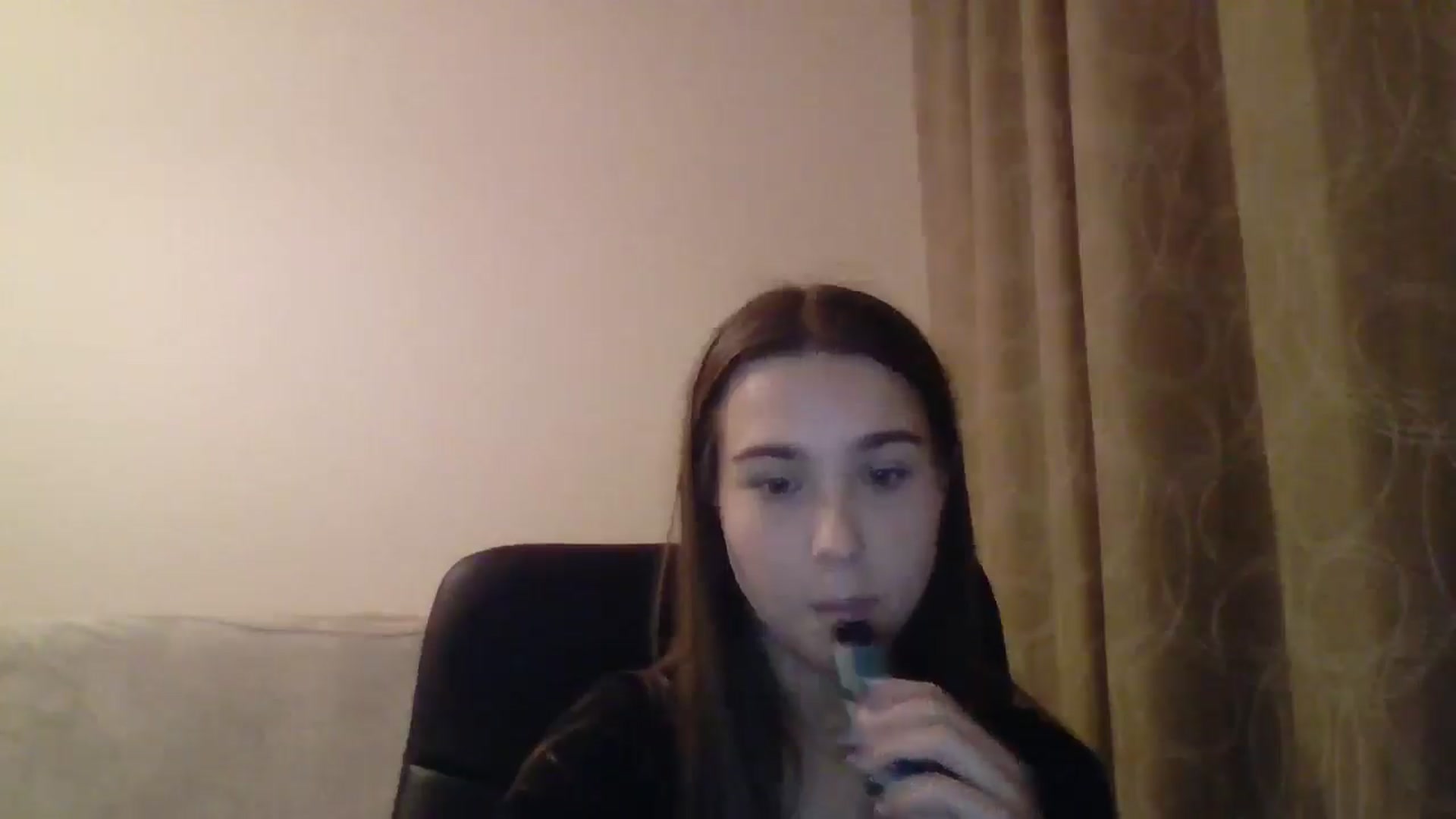 Gallery image thumbnail from ElariaVee's myfreecams stream on, 11/01/2025, 16:36 image 11 of 20