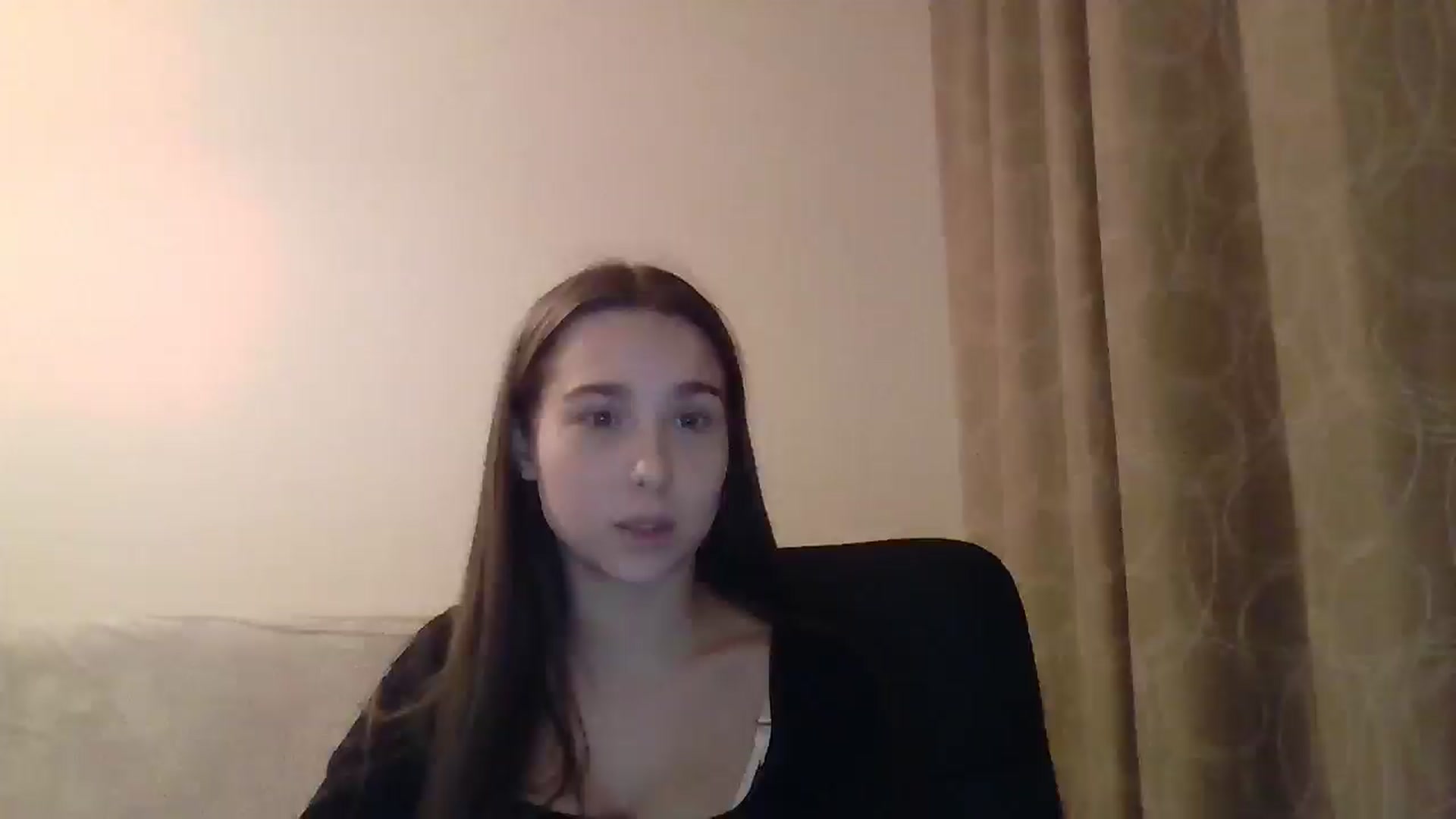 Gallery image thumbnail from ElariaVee's myfreecams stream on, 11/01/2025, 17:31 image 4 of 20