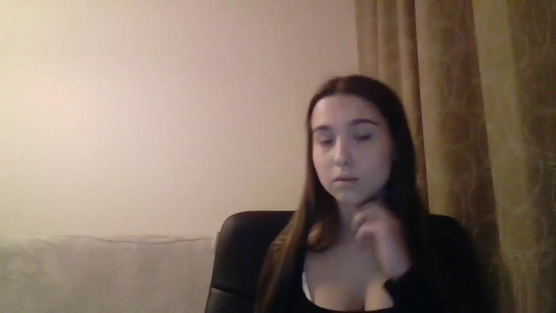 Gallery image thumbnail from ElariaVee's myfreecams stream on, 11/01/2025, 17:31 image 1 of 20