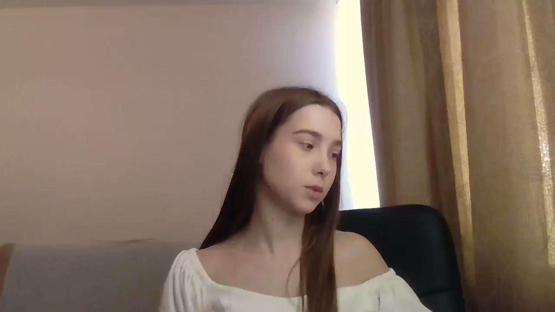 Gallery image thumbnail from ElariaVee's myfreecams stream on, 11/03/2025, 13:30 image 5 of 20