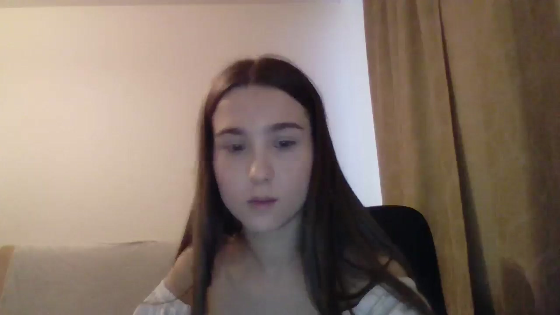 Gallery image thumbnail from ElariaVee's myfreecams stream on, 11/03/2025, 14:32 image 8 of 20