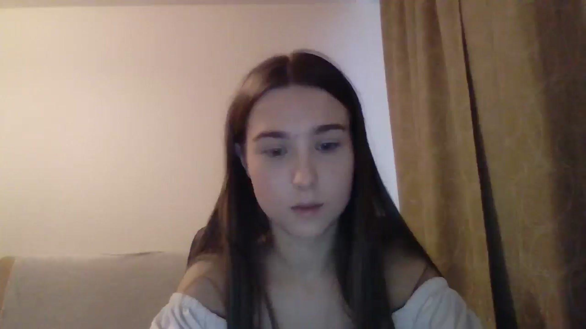 Gallery image thumbnail from ElariaVee's myfreecams stream on, 11/03/2025, 14:32 image 14 of 20