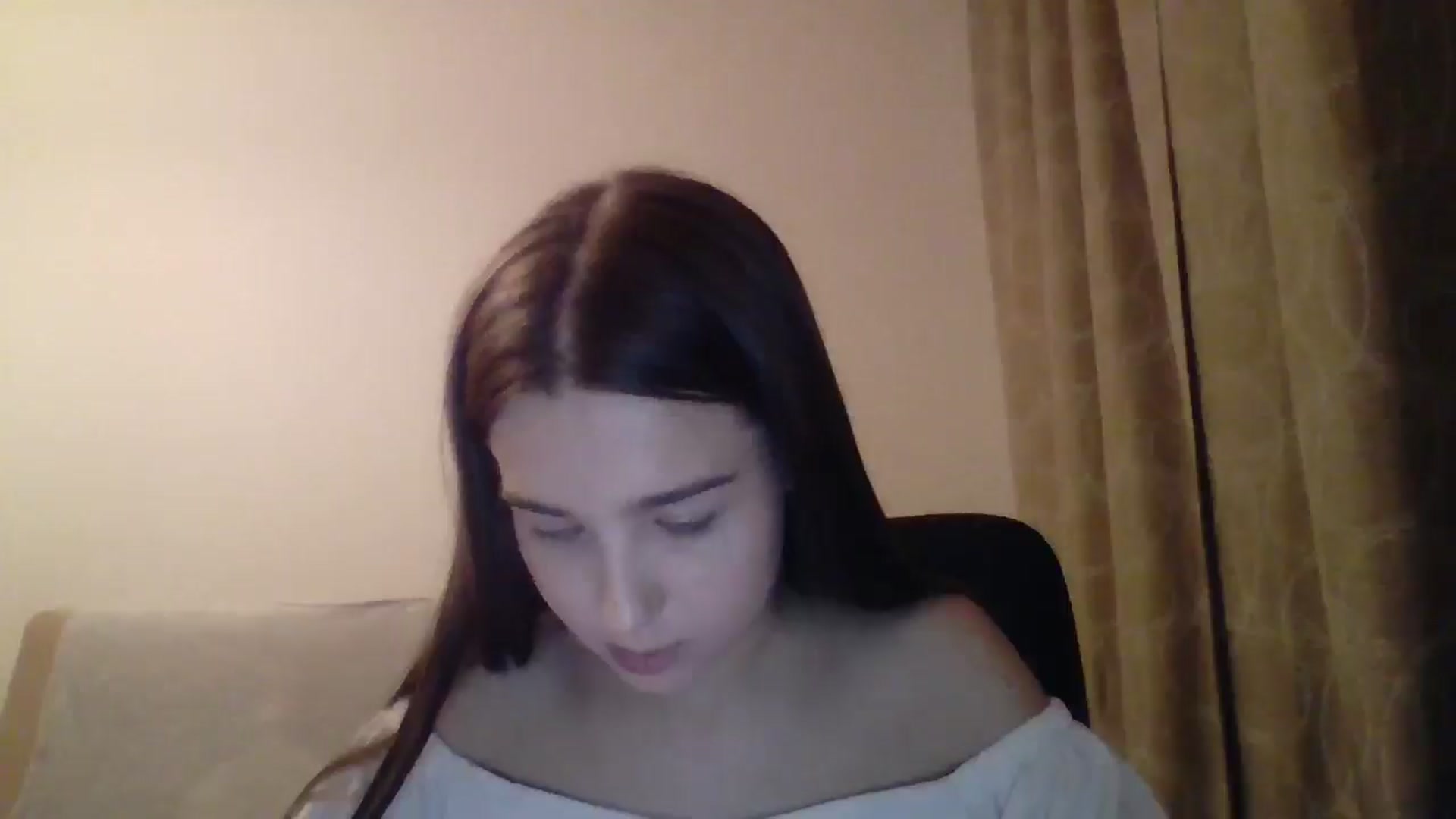Gallery image thumbnail from ElariaVee's myfreecams stream on, 11/03/2025, 15:42 image 12 of 20