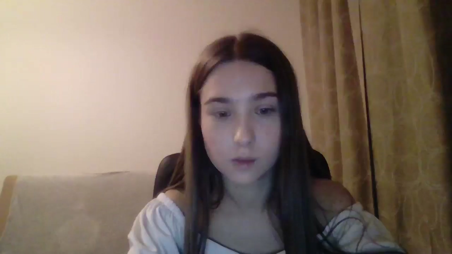 Gallery image thumbnail from ElariaVee's myfreecams stream on, 11/03/2025, 16:12 image 11 of 20