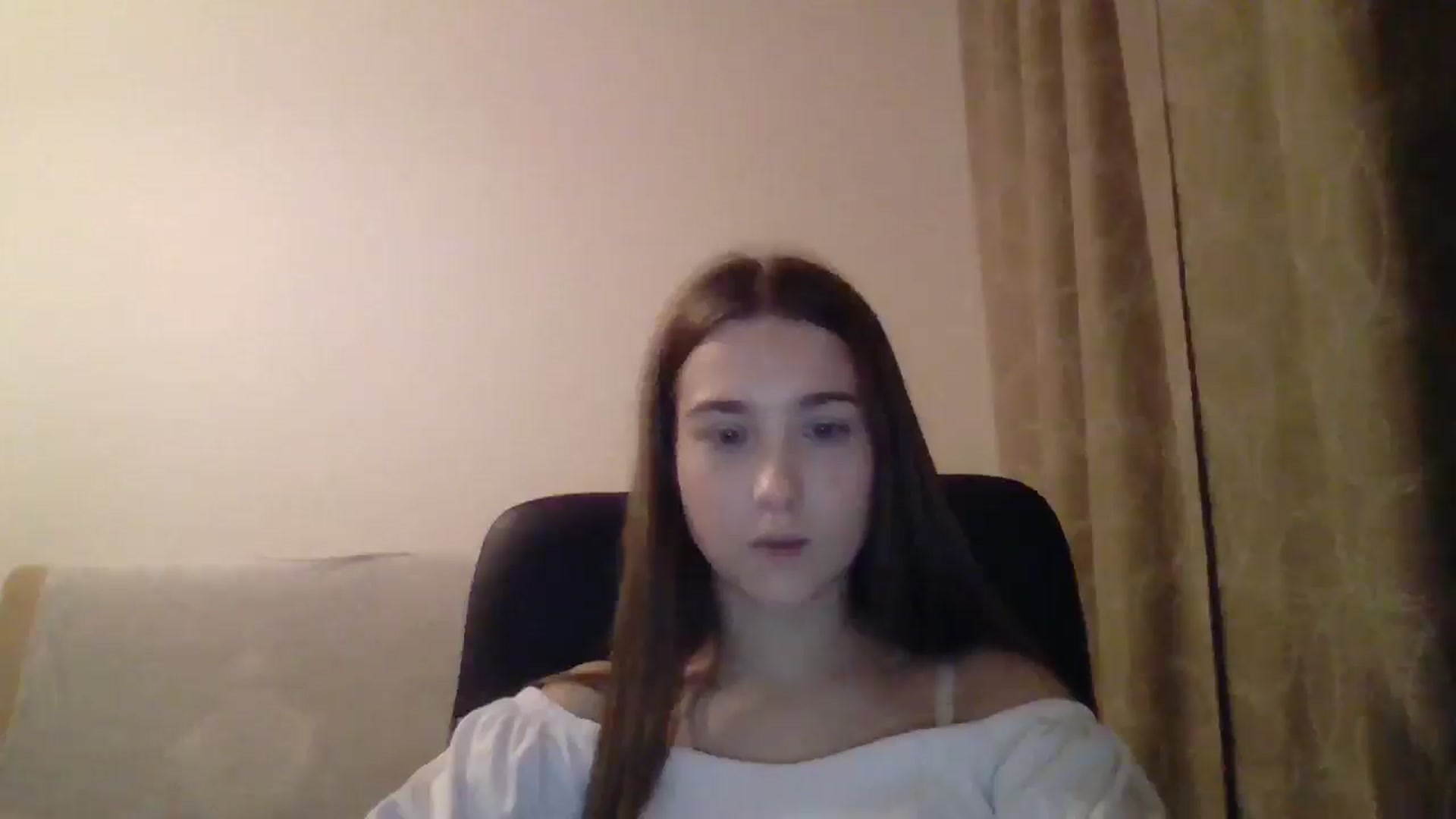 Gallery image thumbnail from ElariaVee's myfreecams stream on, 11/03/2025, 17:12 image 12 of 20
