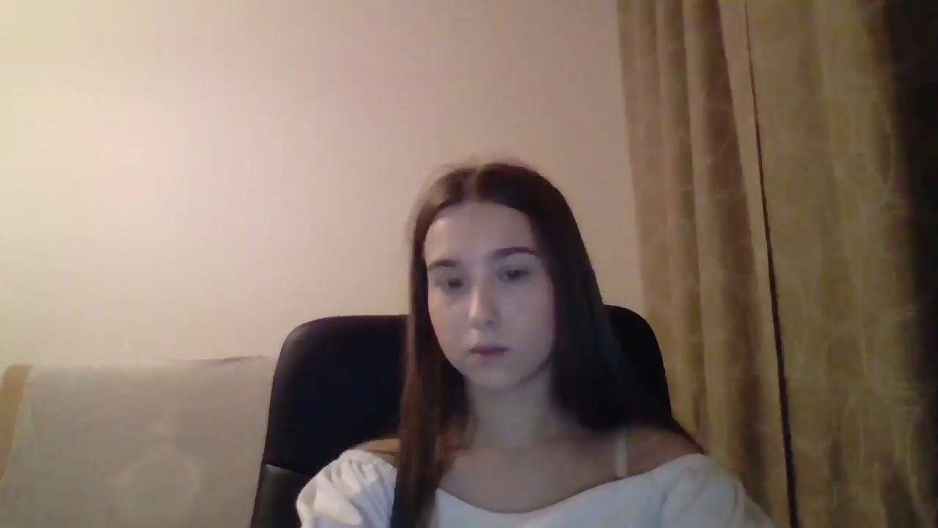 Gallery image thumbnail from ElariaVee's myfreecams stream on, 11/03/2025, 17:12 image 15 of 20