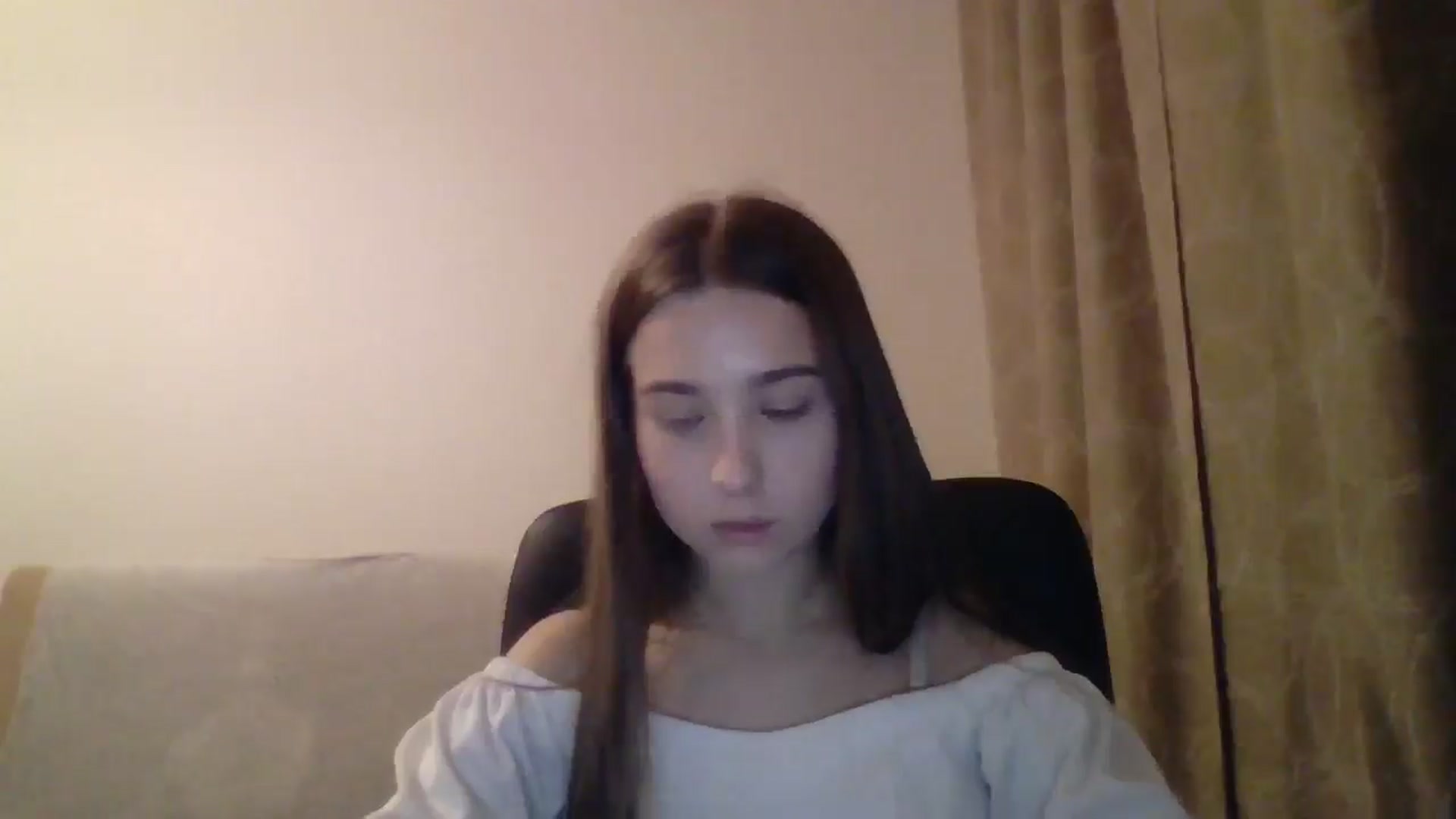 Gallery image thumbnail from ElariaVee's myfreecams stream on, 11/03/2025, 17:12 image 17 of 20