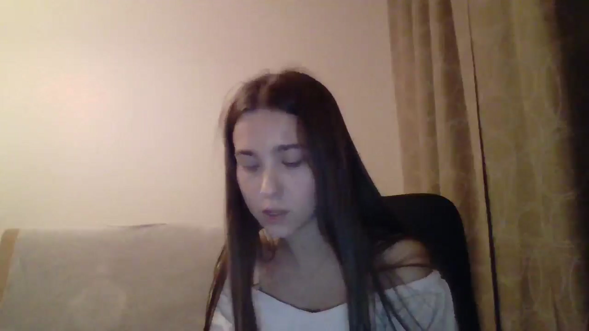 Gallery image thumbnail from ElariaVee's myfreecams stream on, 11/03/2025, 17:33 image 10 of 20