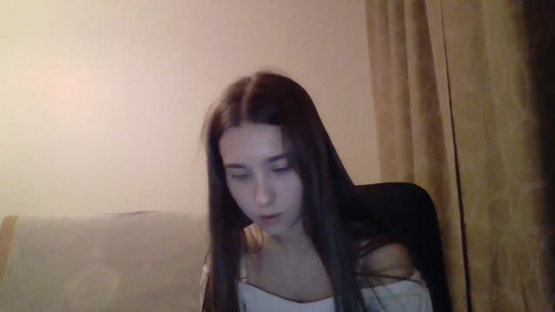 Gallery image thumbnail from ElariaVee's myfreecams stream on, 11/03/2025, 17:33 image 11 of 20