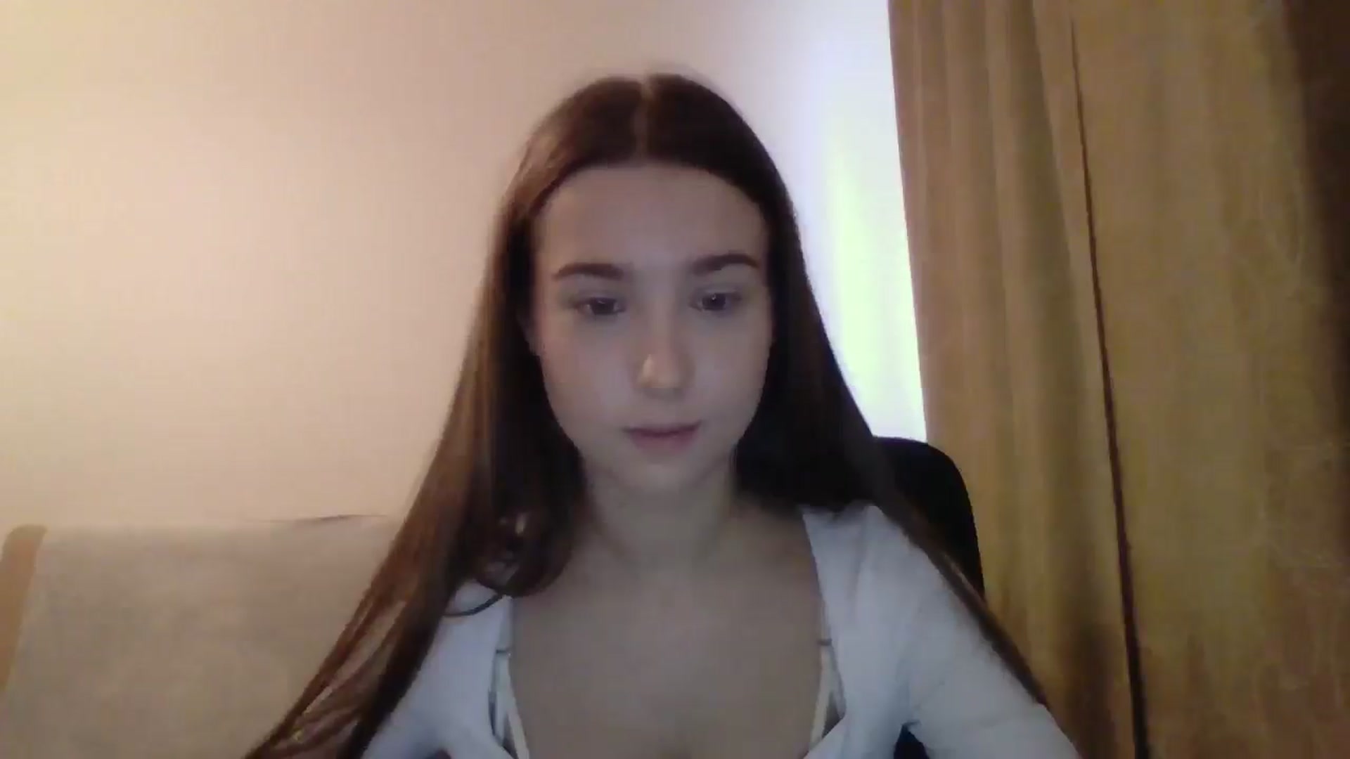 Gallery image thumbnail from ElariaVee's myfreecams stream on, 11/04/2025, 11:21 image 17 of 20