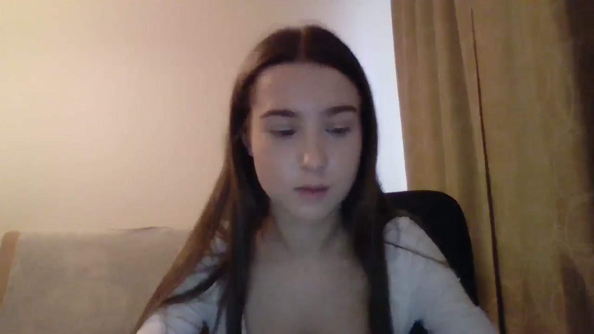 Gallery image thumbnail from ElariaVee's myfreecams stream on, 11/04/2025, 12:12 image 14 of 20