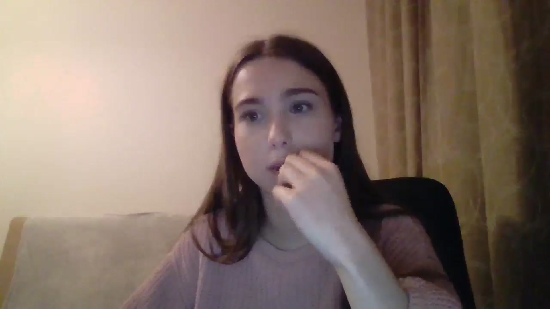 Gallery image thumbnail from ElariaVee's myfreecams stream on, 11/05/2025, 16:00 image 4 of 20