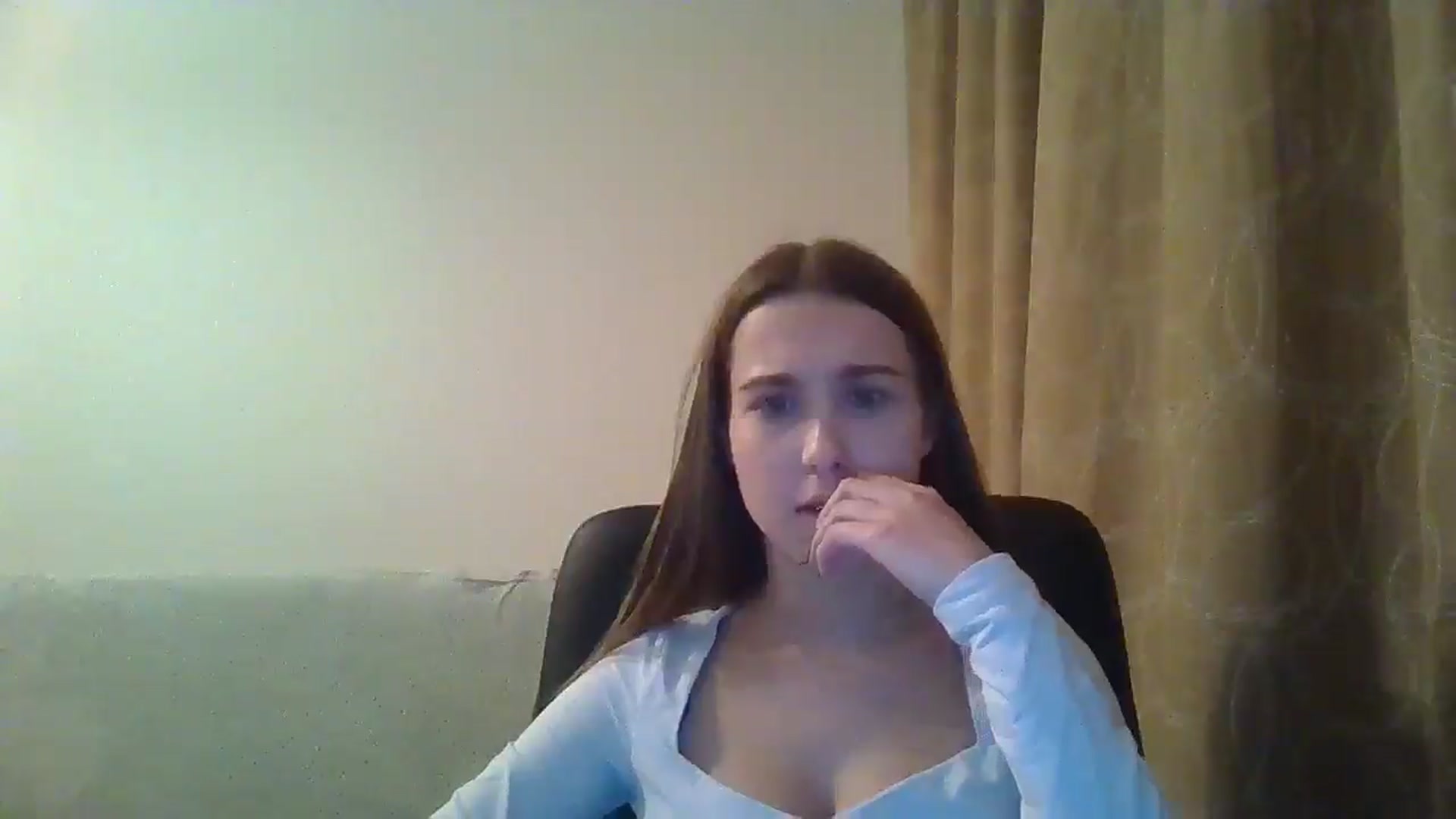 Gallery image thumbnail from ElariaVee's myfreecams stream on, 11/11/2025, 17:54 image 13 of 20
