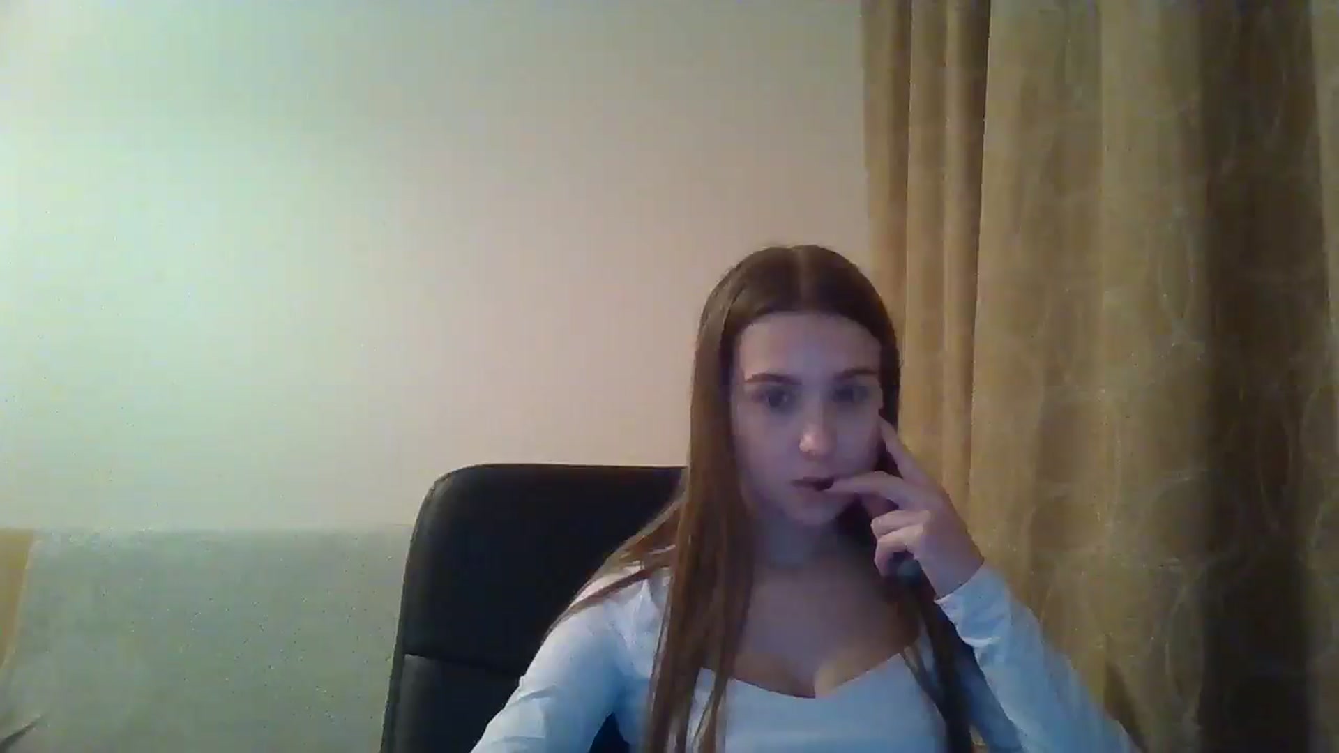 Gallery image thumbnail from ElariaVee's myfreecams stream on, 11/11/2025, 17:54 image 9 of 20