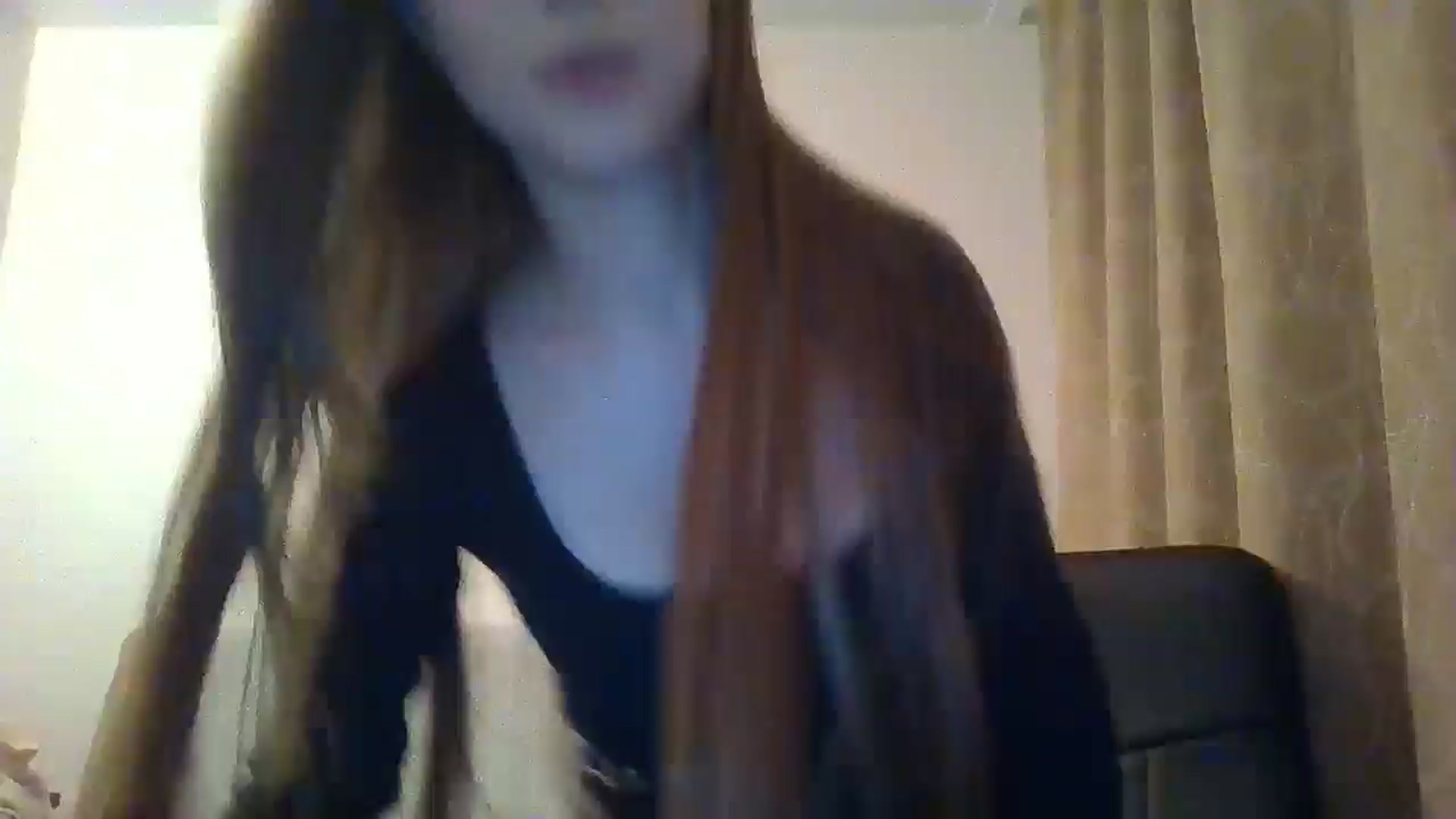 Gallery image thumbnail from ElariaVee's myfreecams stream on, 11/12/2025, 15:04 image 14 of 20