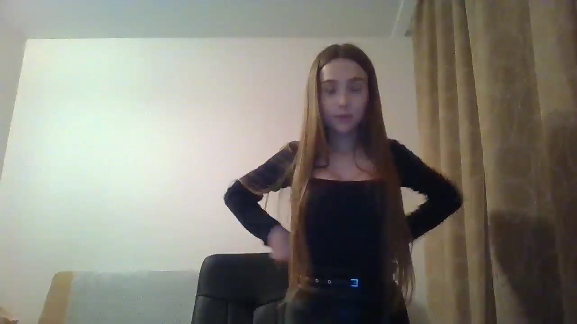 Gallery image thumbnail from ElariaVee's myfreecams stream on, 11/12/2025, 15:04 image 2 of 20