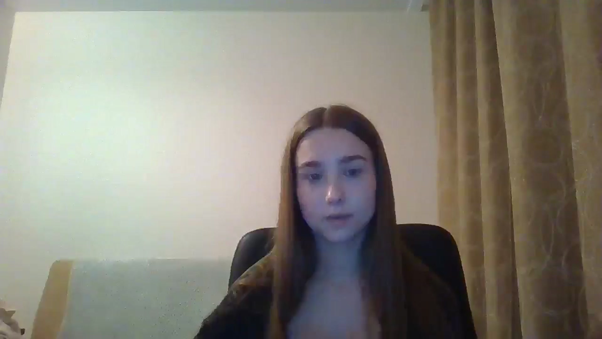 Gallery image thumbnail from ElariaVee's myfreecams stream on, 11/12/2025, 15:04 image 16 of 20