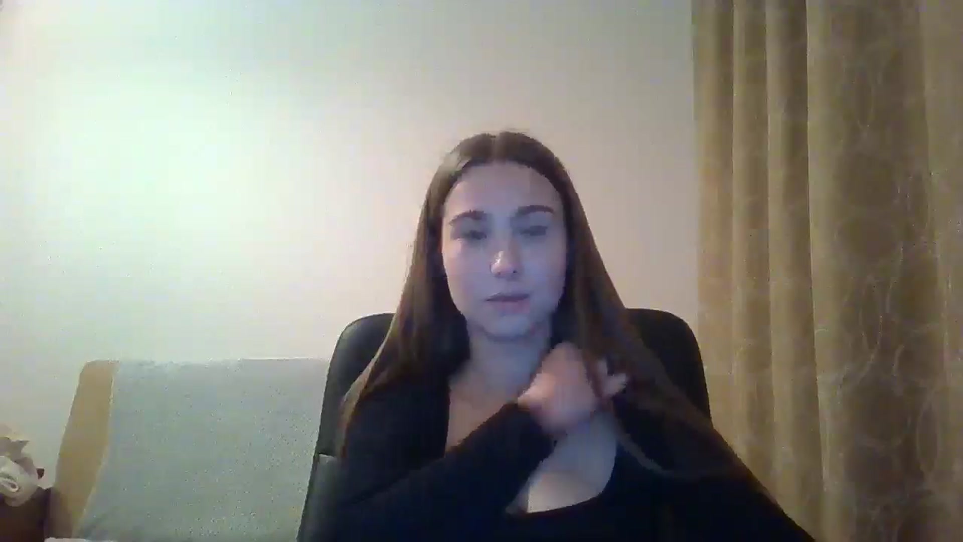 Gallery image thumbnail from ElariaVee's myfreecams stream on, 11/12/2025, 15:43 image 19 of 20