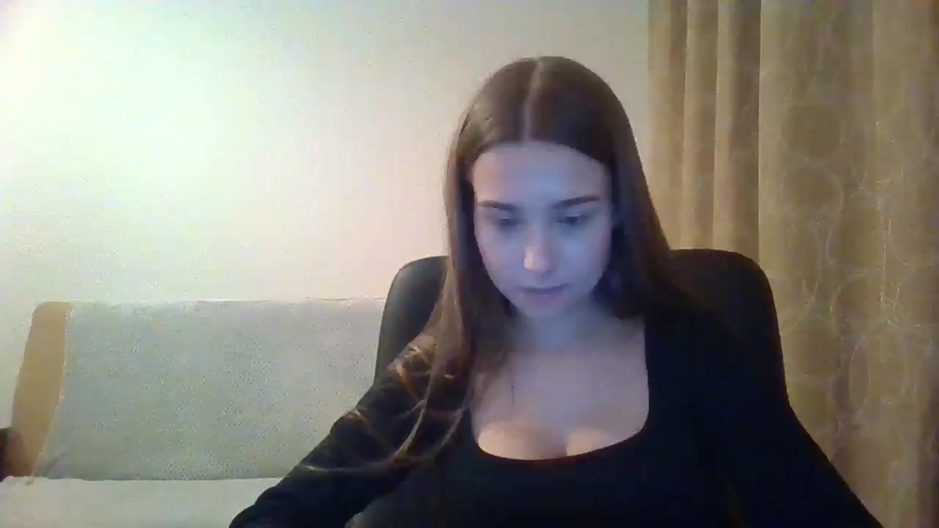 Gallery image thumbnail from ElariaVee's myfreecams stream on, 11/12/2025, 16:27 image 11 of 20
