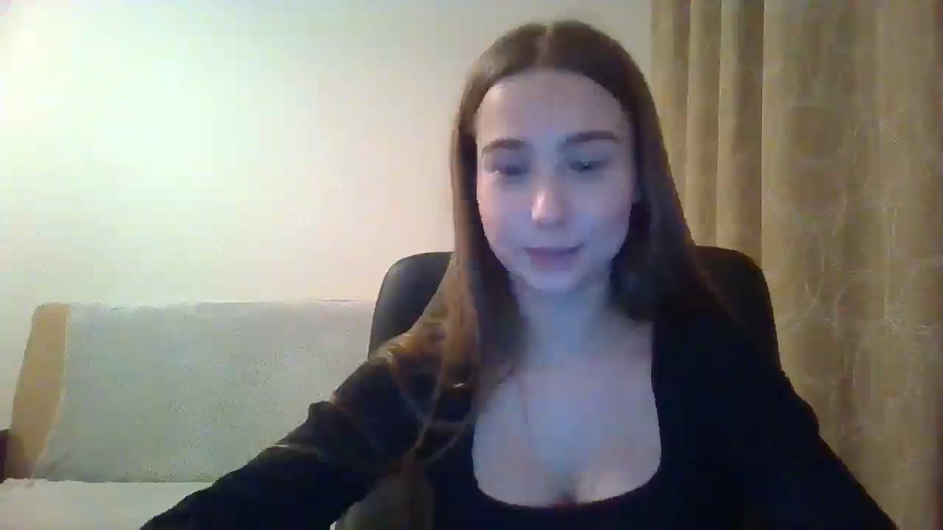 Gallery image thumbnail from ElariaVee's myfreecams stream on, 11/12/2025, 16:27 image 12 of 20