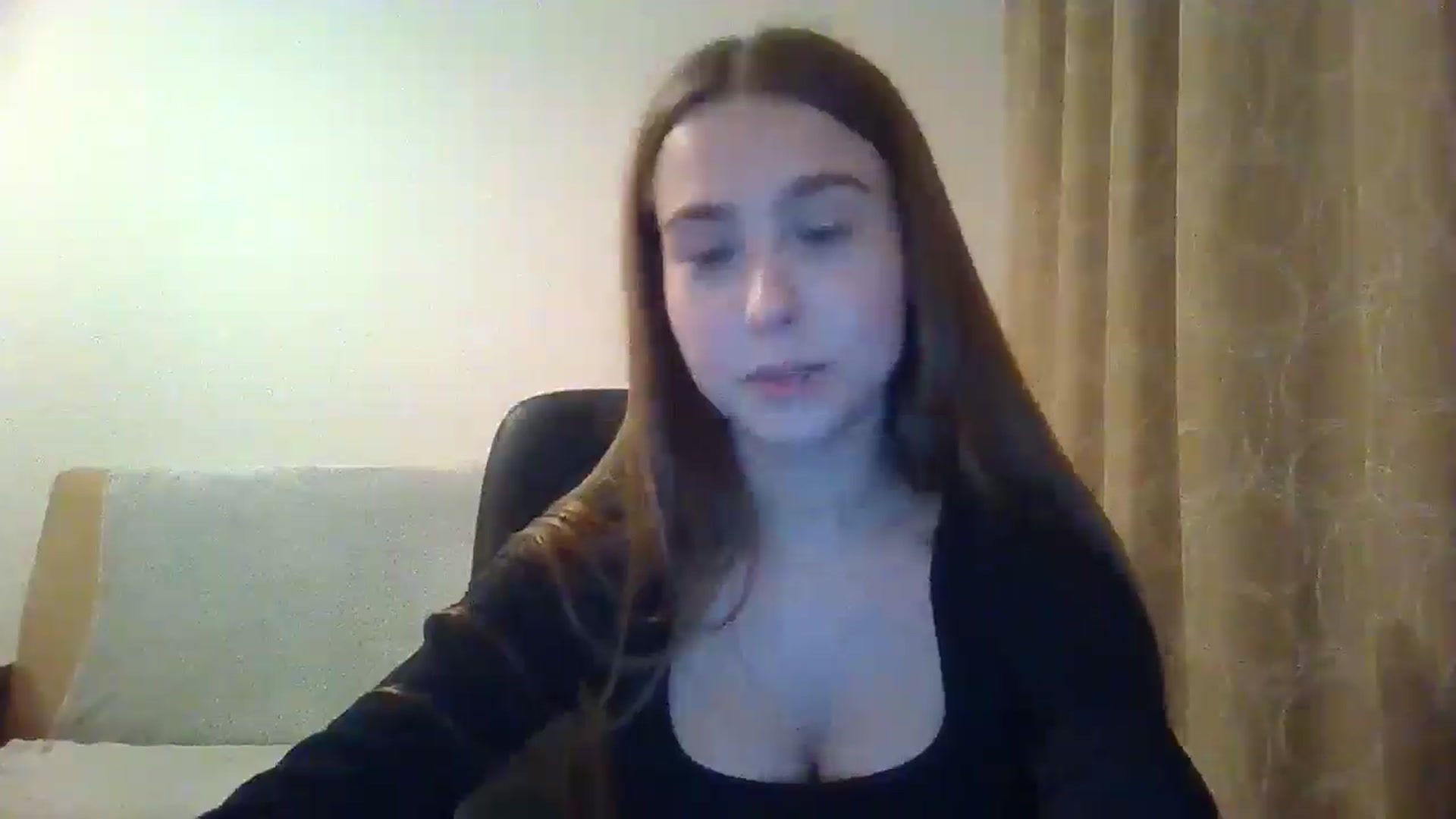 Gallery image thumbnail from ElariaVee's myfreecams stream on, 11/12/2025, 16:27 image 15 of 20