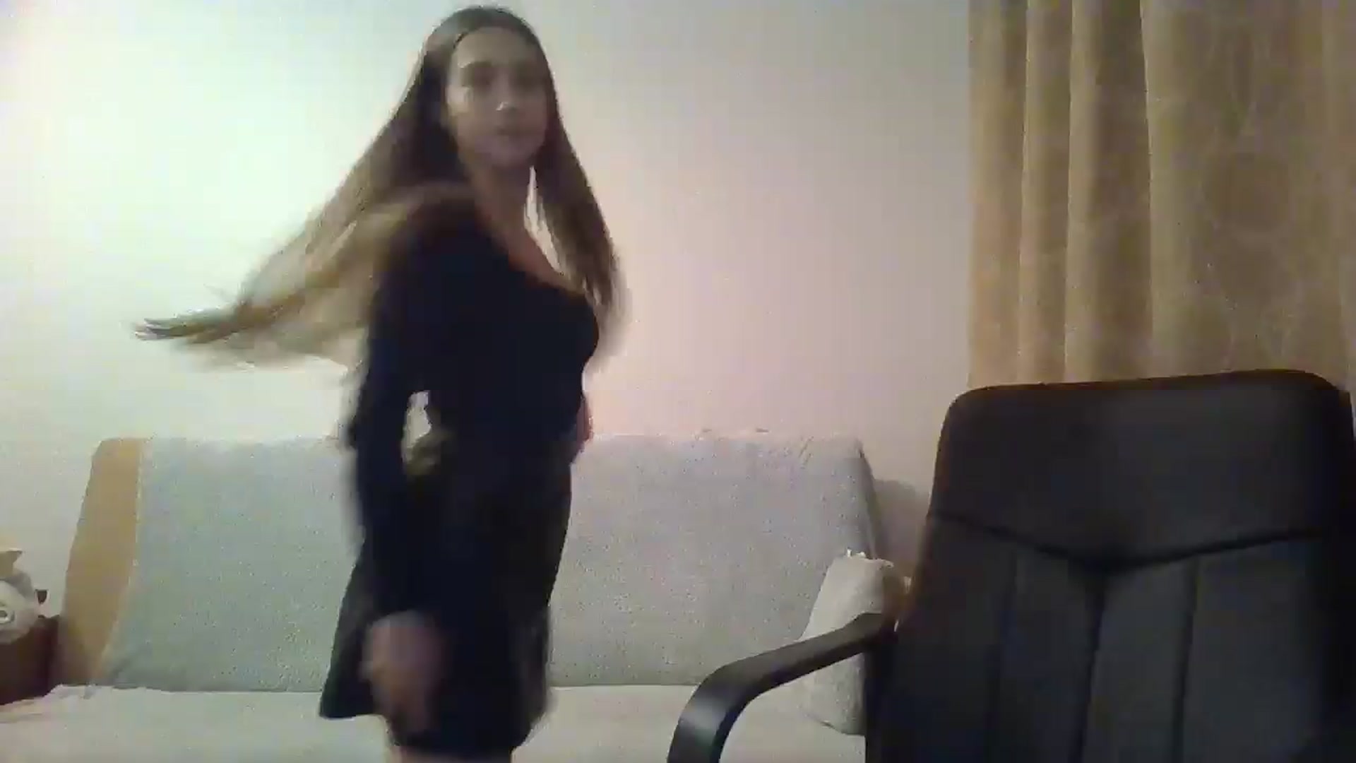 Gallery image thumbnail from ElariaVee's myfreecams stream on, 11/12/2025, 17:05 image 12 of 20