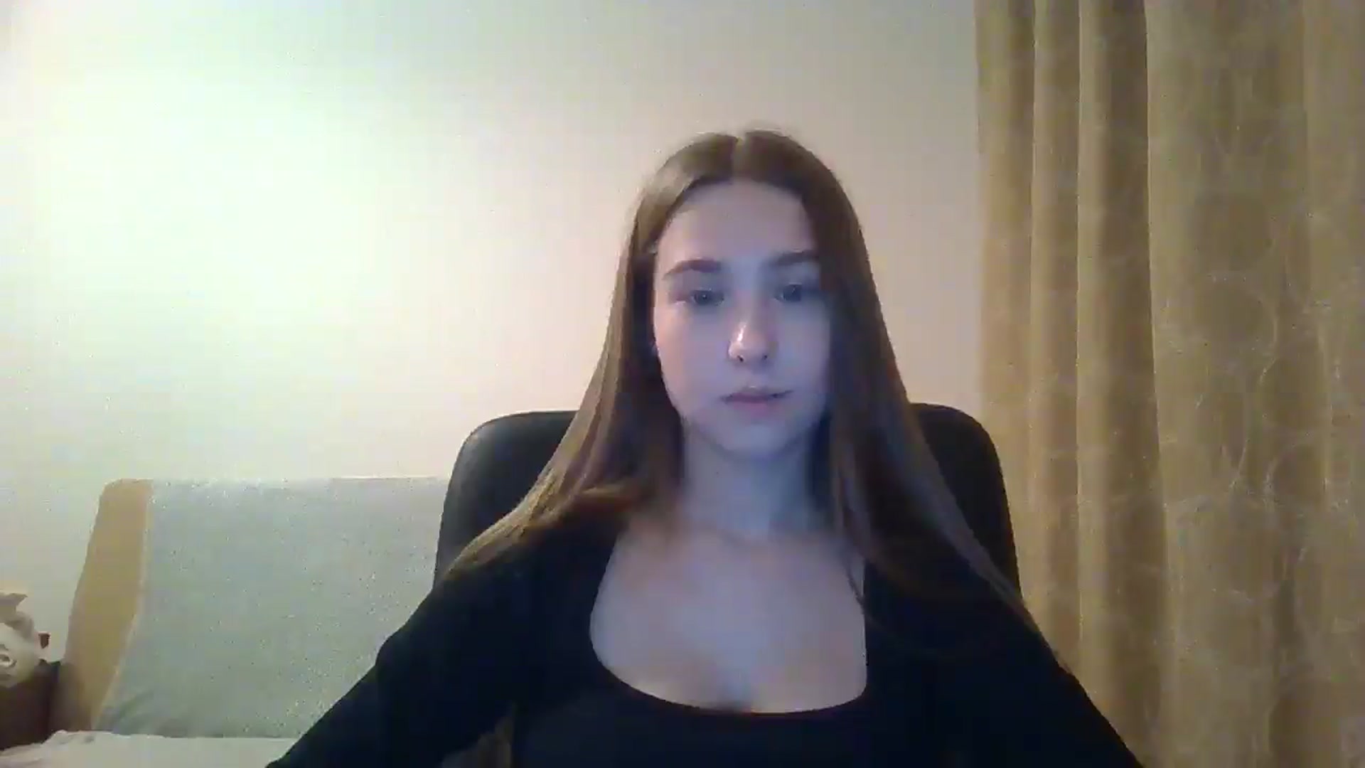Gallery image thumbnail from ElariaVee's myfreecams stream on, 11/12/2025, 17:41 image 17 of 20