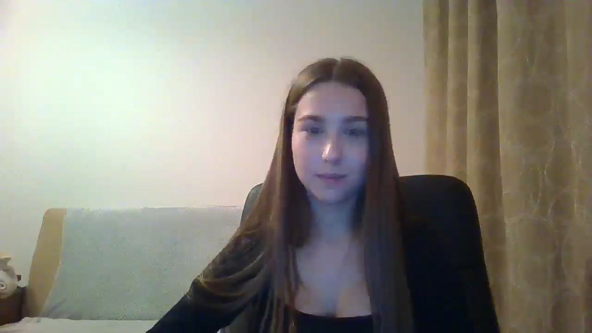 Gallery image thumbnail from ElariaVee's myfreecams stream on, 11/12/2025, 17:41 image 7 of 20