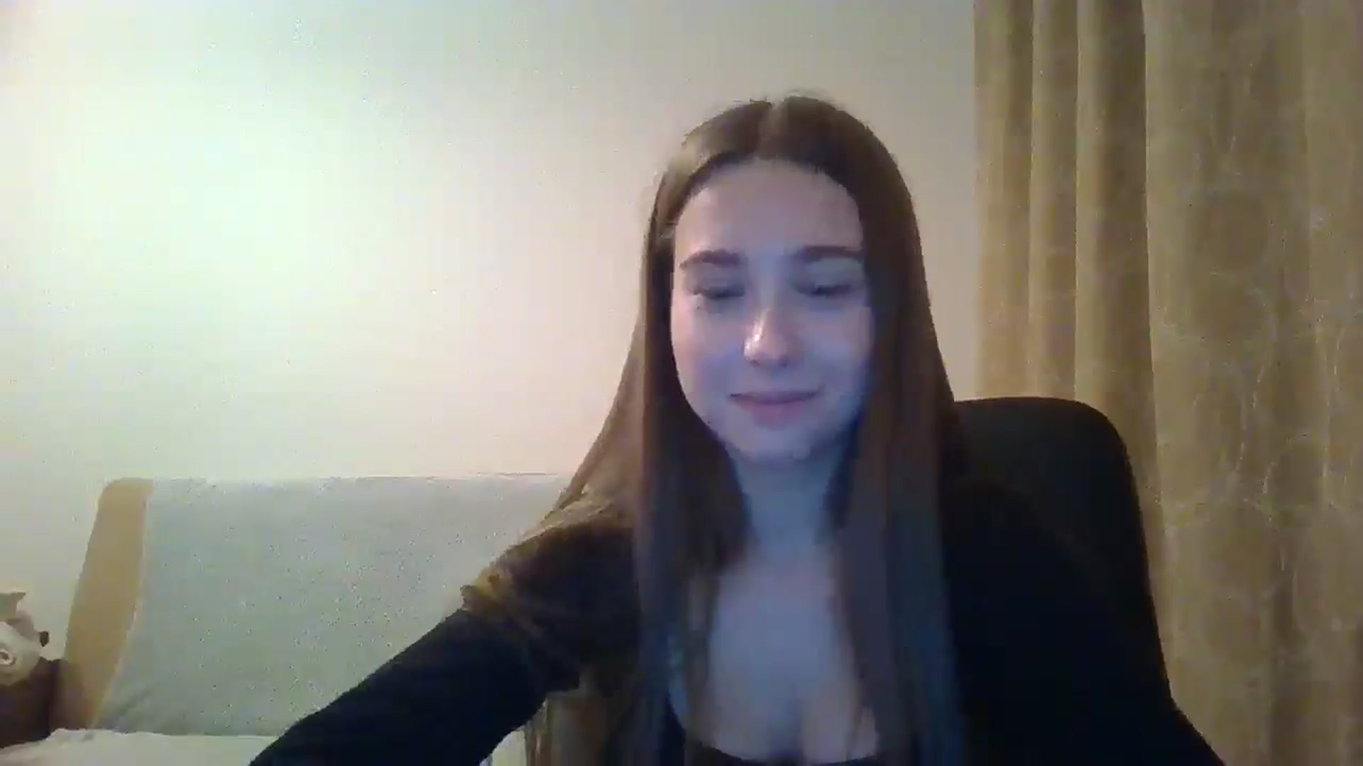 Gallery image thumbnail from ElariaVee's myfreecams stream on, 11/12/2025, 17:41 image 4 of 20