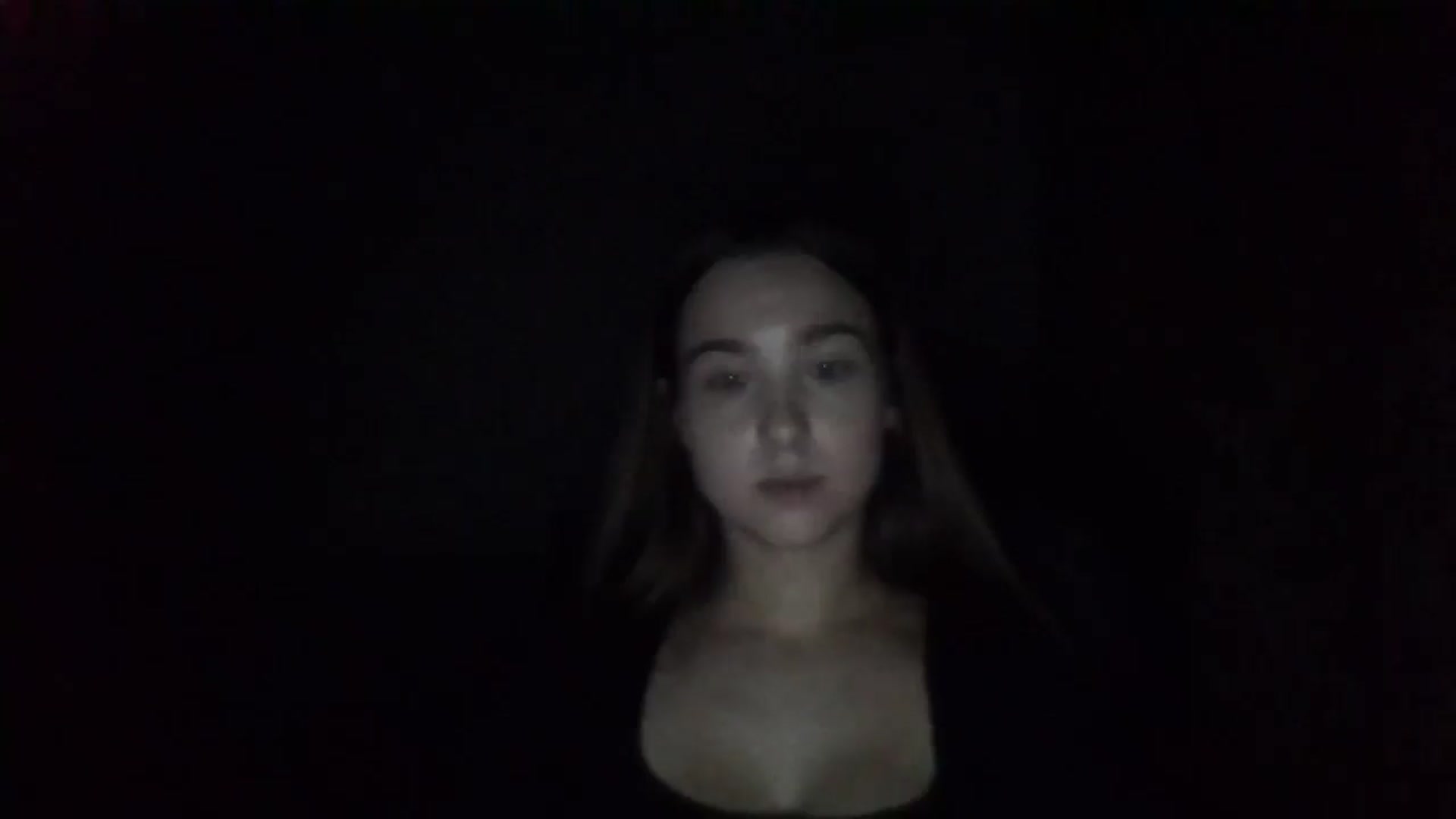 Gallery image thumbnail from ElariaVee's myfreecams stream on, 11/12/2025, 18:18 image 19 of 20