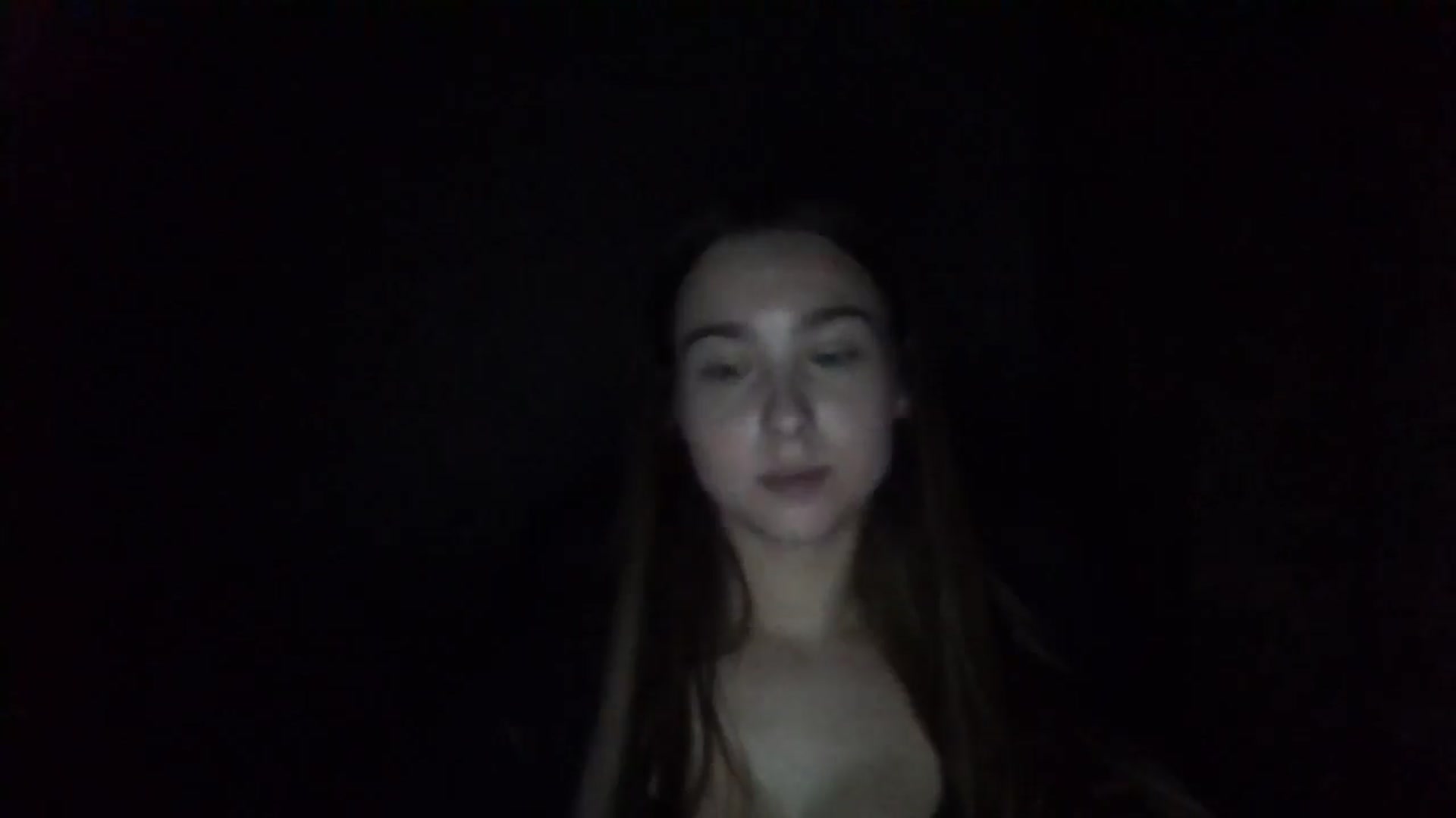 Gallery image thumbnail from ElariaVee's myfreecams stream on, 11/12/2025, 18:18 image 17 of 20
