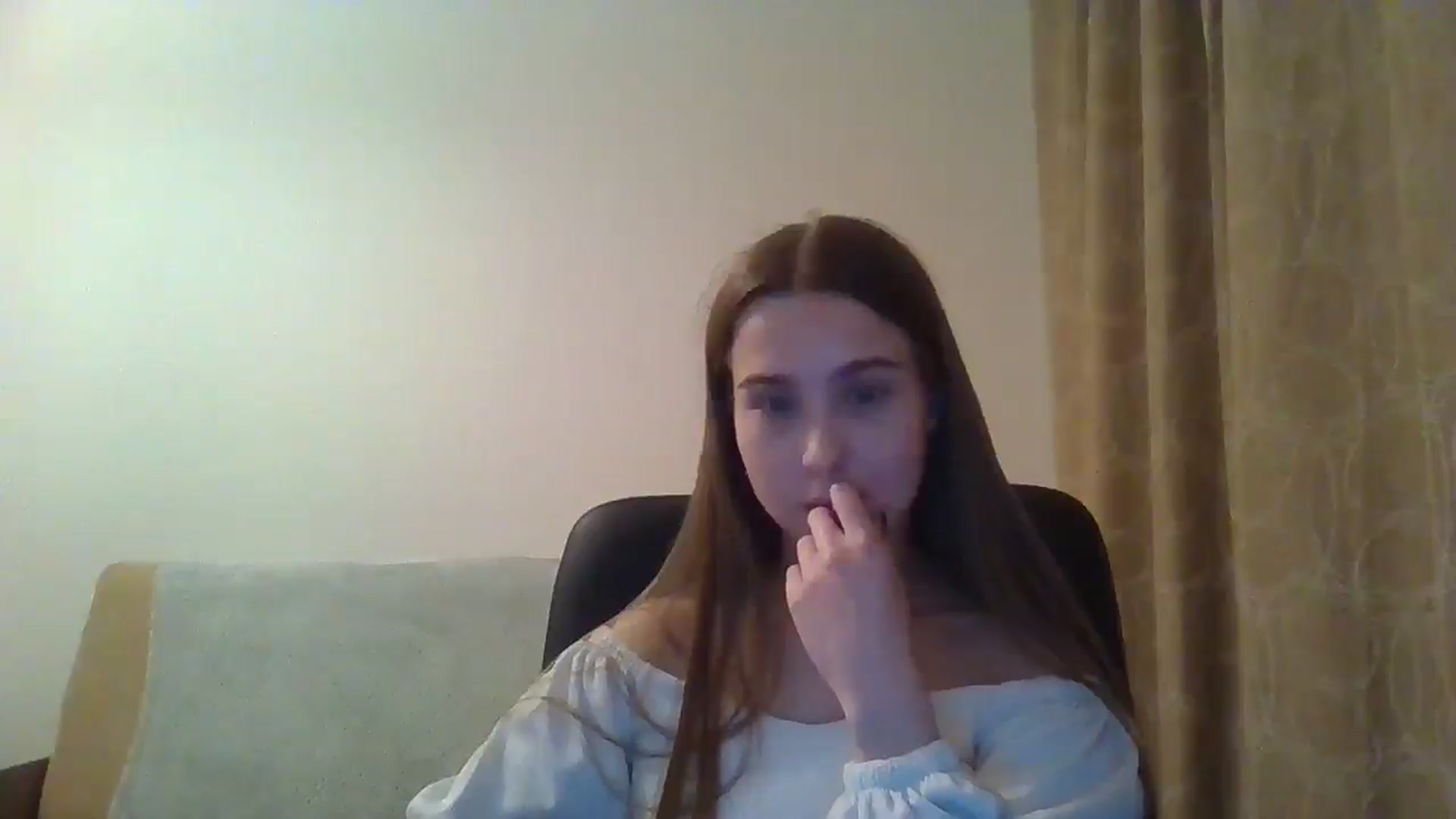 Gallery image thumbnail from ElariaVee's myfreecams stream on, 11/14/2025, 18:27 image 20 of 20