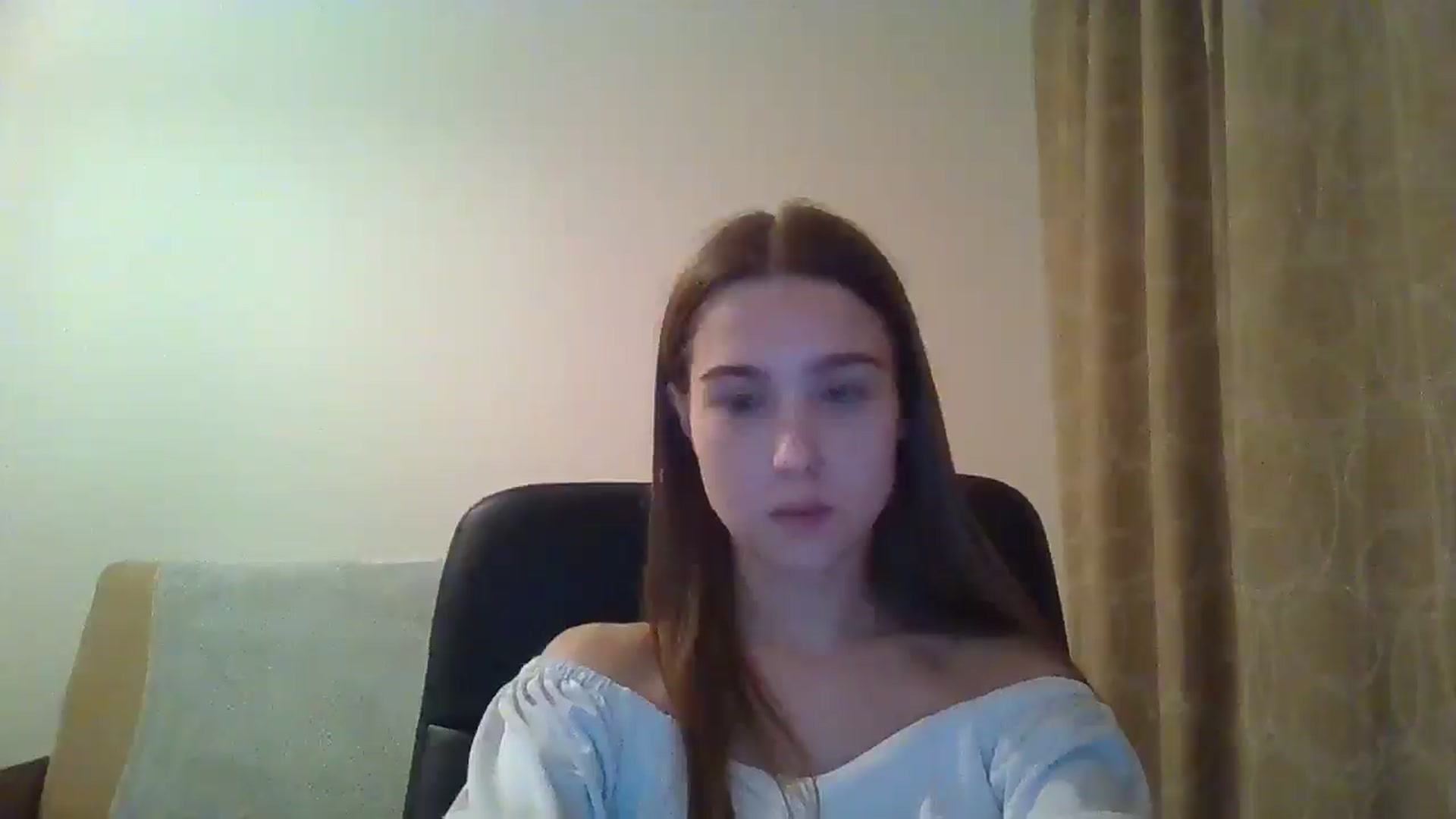 Gallery image thumbnail from ElariaVee's myfreecams stream on, 11/14/2025, 19:13 image 16 of 20