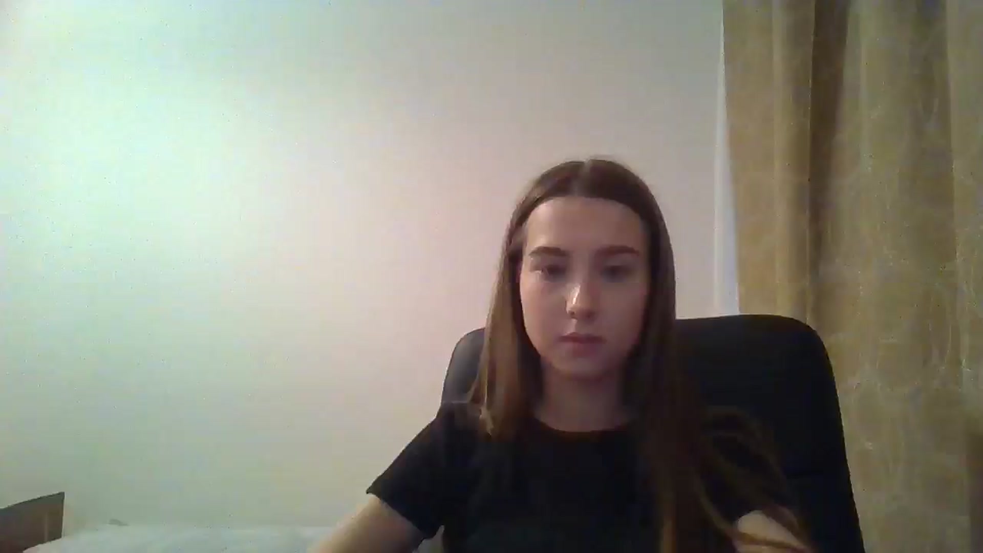 Gallery image thumbnail from ElariaVee's myfreecams stream on, 11/16/2025, 14:37 image 11 of 20