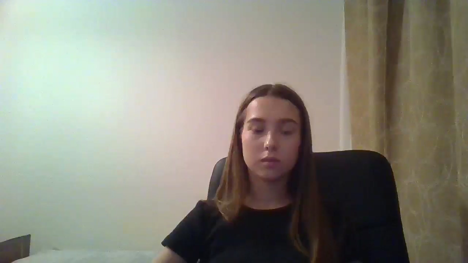 Gallery image thumbnail from ElariaVee's myfreecams stream on, 11/16/2025, 14:37 image 20 of 20