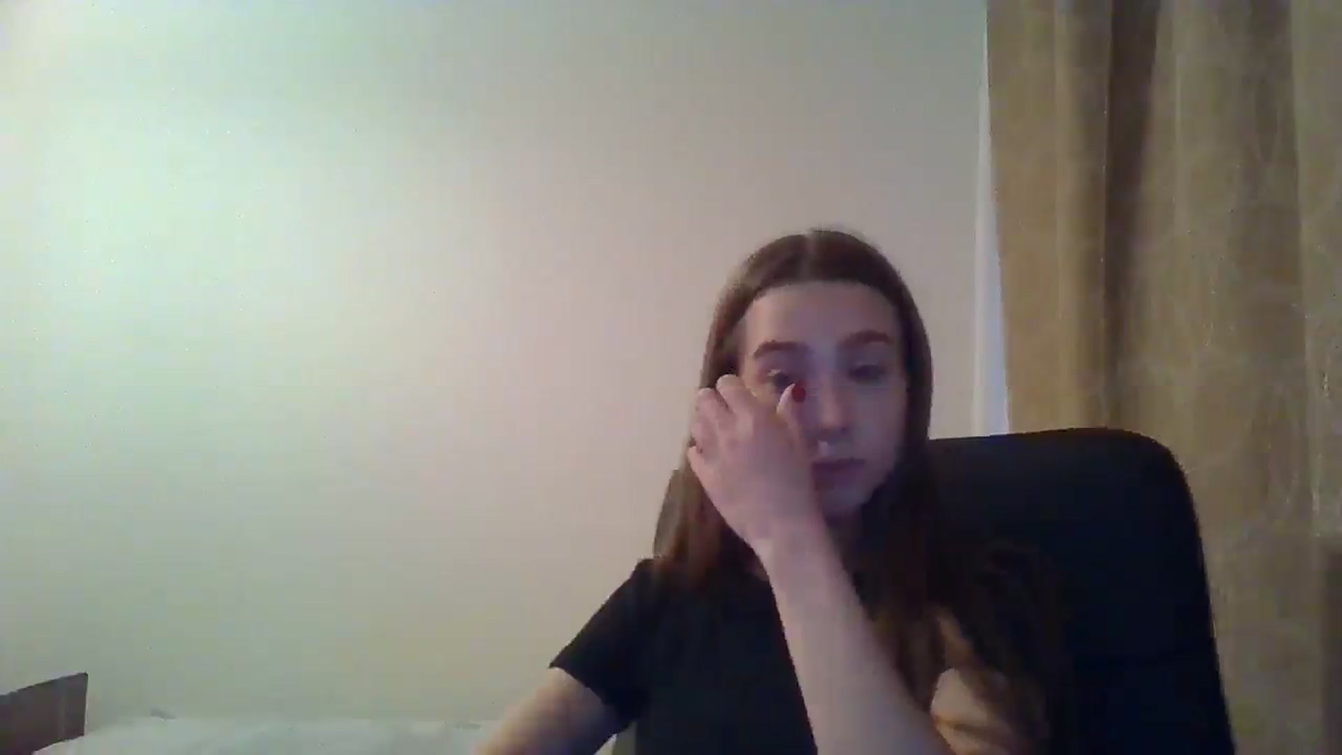 Gallery image thumbnail from ElariaVee's myfreecams stream on, 11/16/2025, 14:37 image 9 of 20