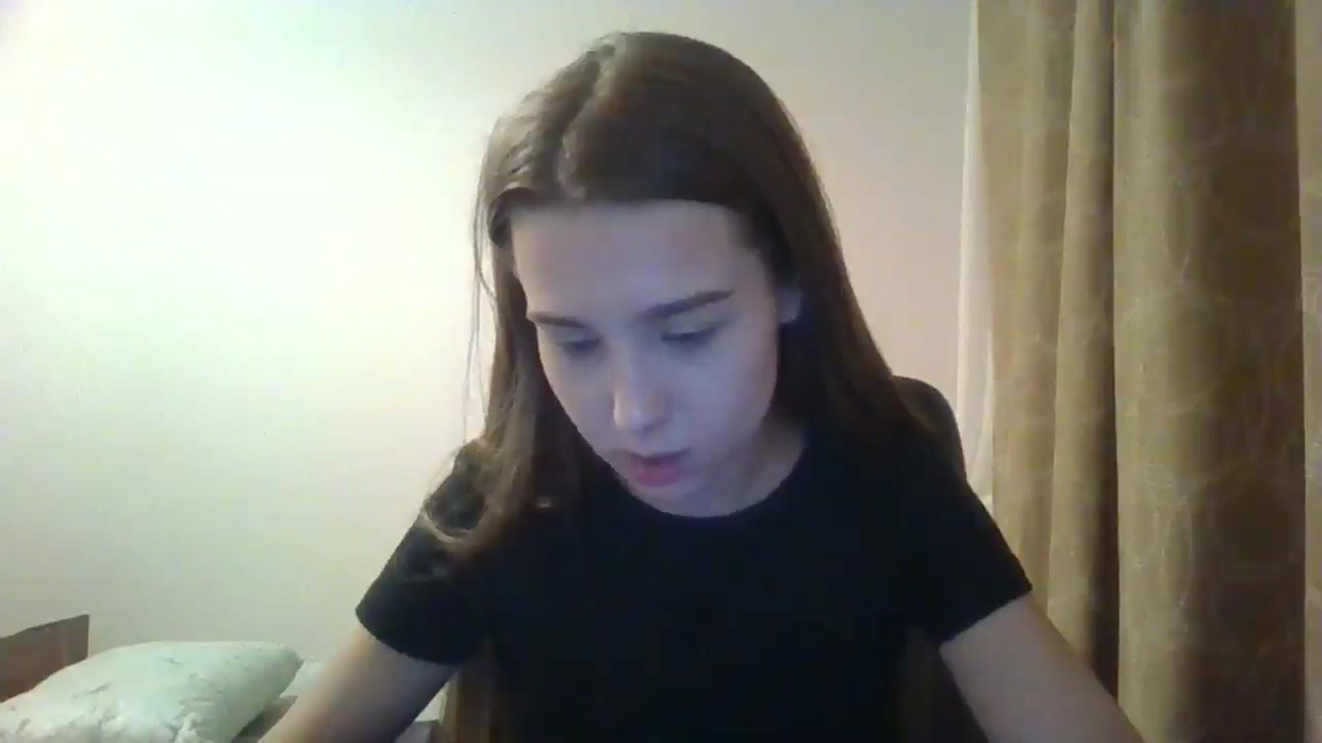 Gallery image thumbnail from ElariaVee's myfreecams stream on, 11/16/2025, 16:44 image 3 of 20